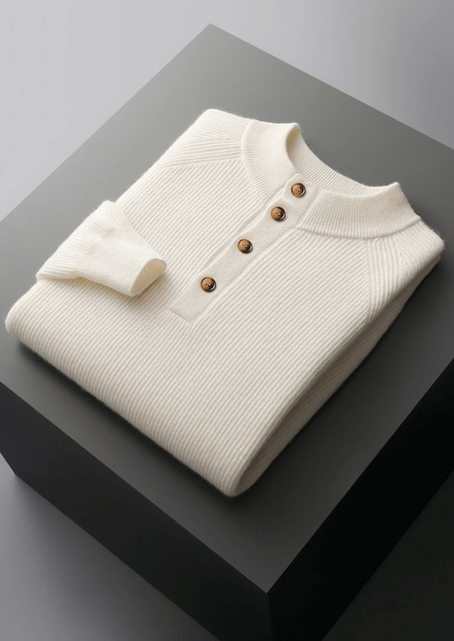 100% CASHMERE BUTTON SWEATER - LORMIER -