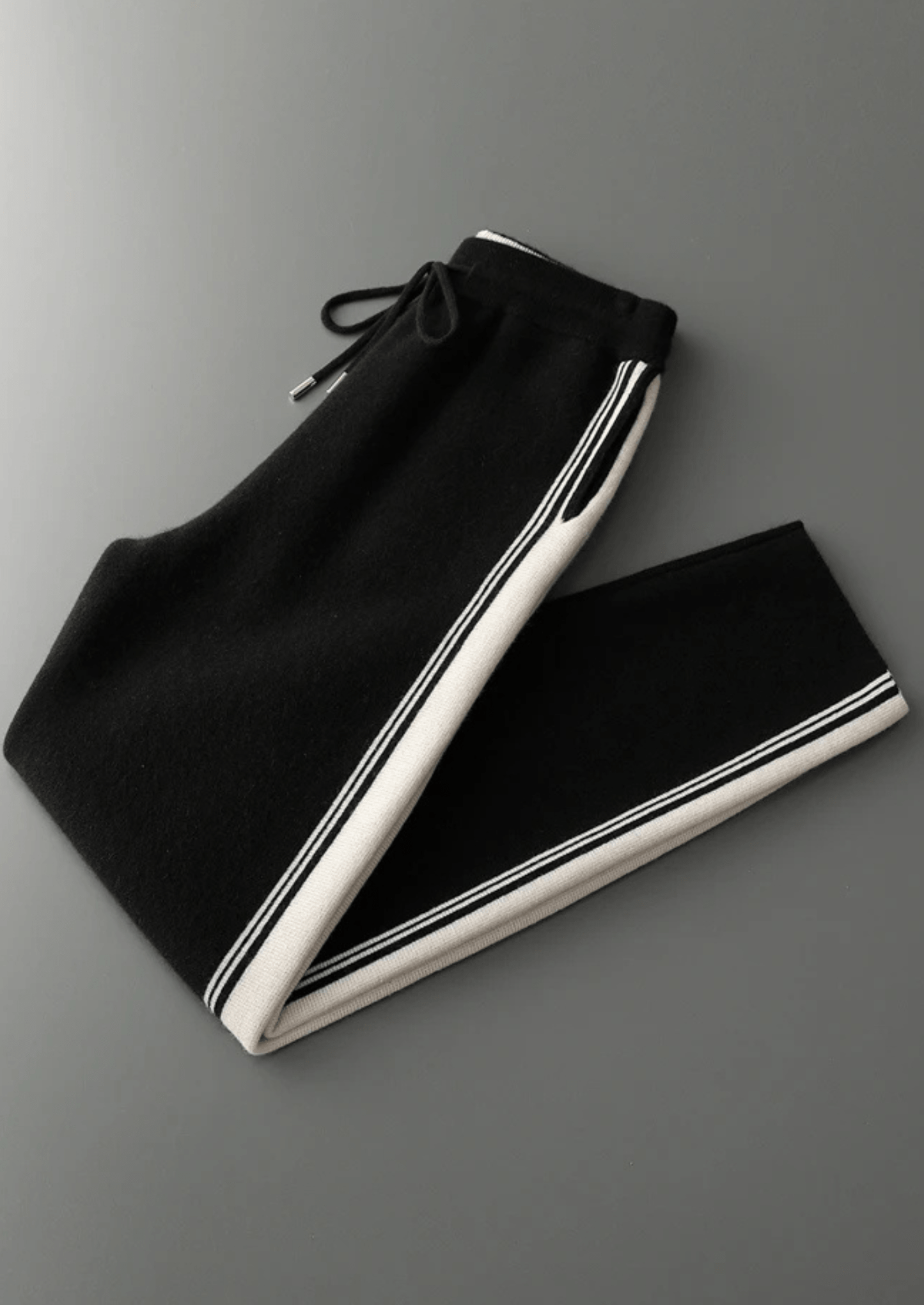 100% CASHMERE DAMIEN TRACKSUIT - LORMIER -