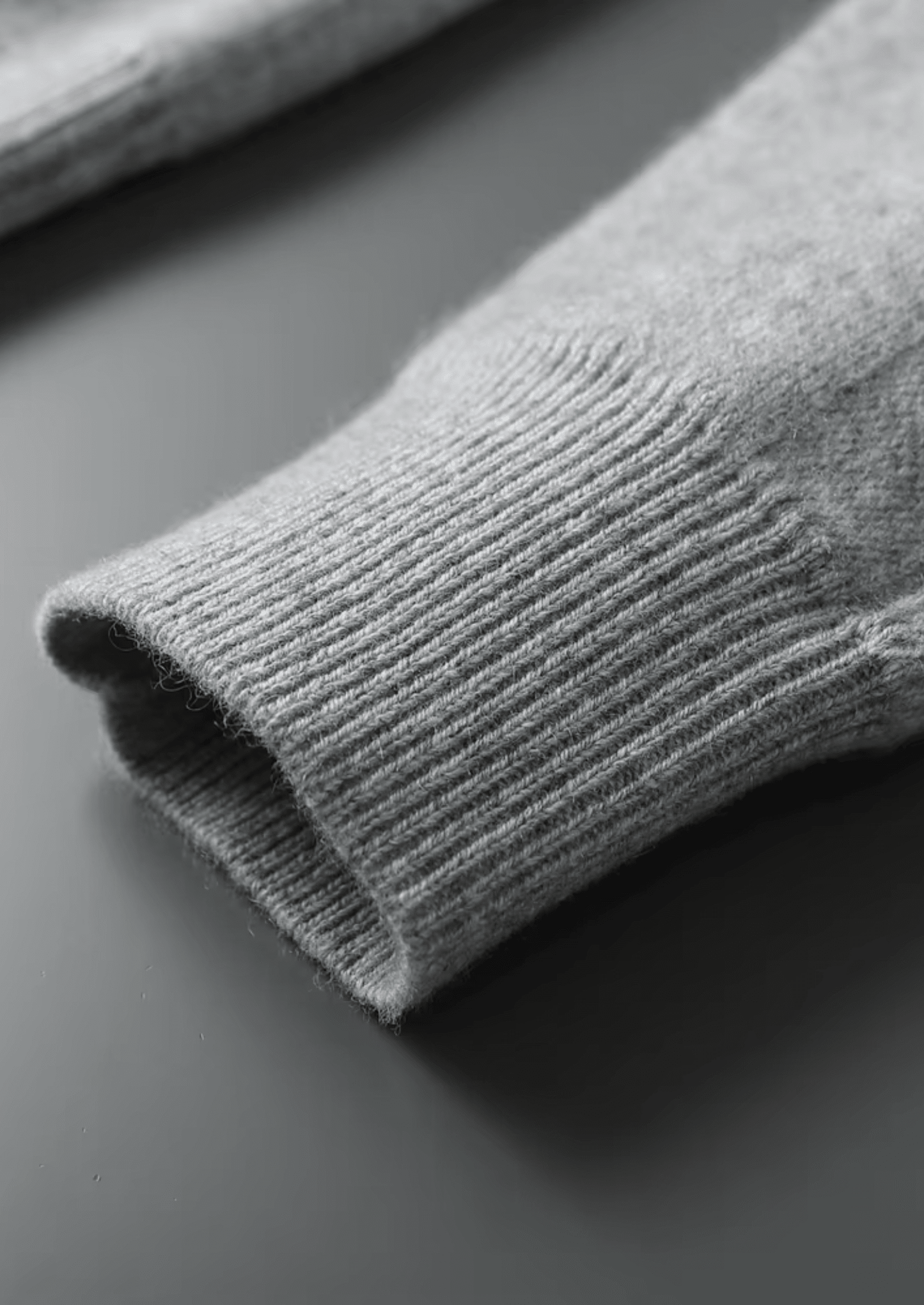 PREMIUM CASHMERE ESSENTIAL HALF - ZIP SWEATER - LORMIER -