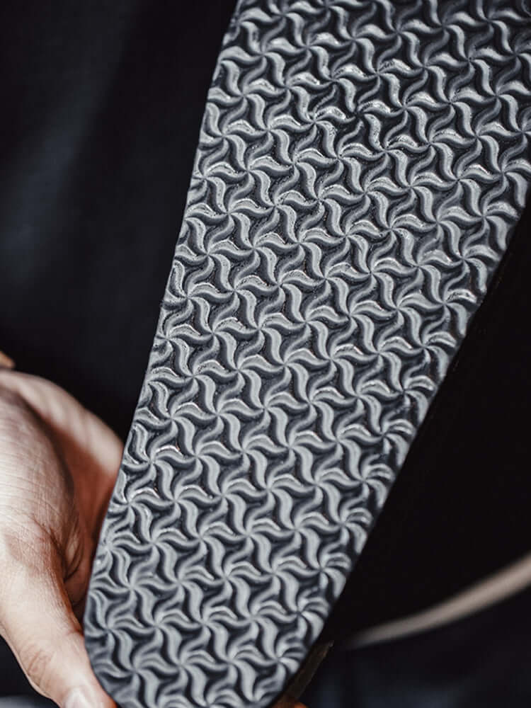 THE BLACK RIVIERA MULE - LORMIER -