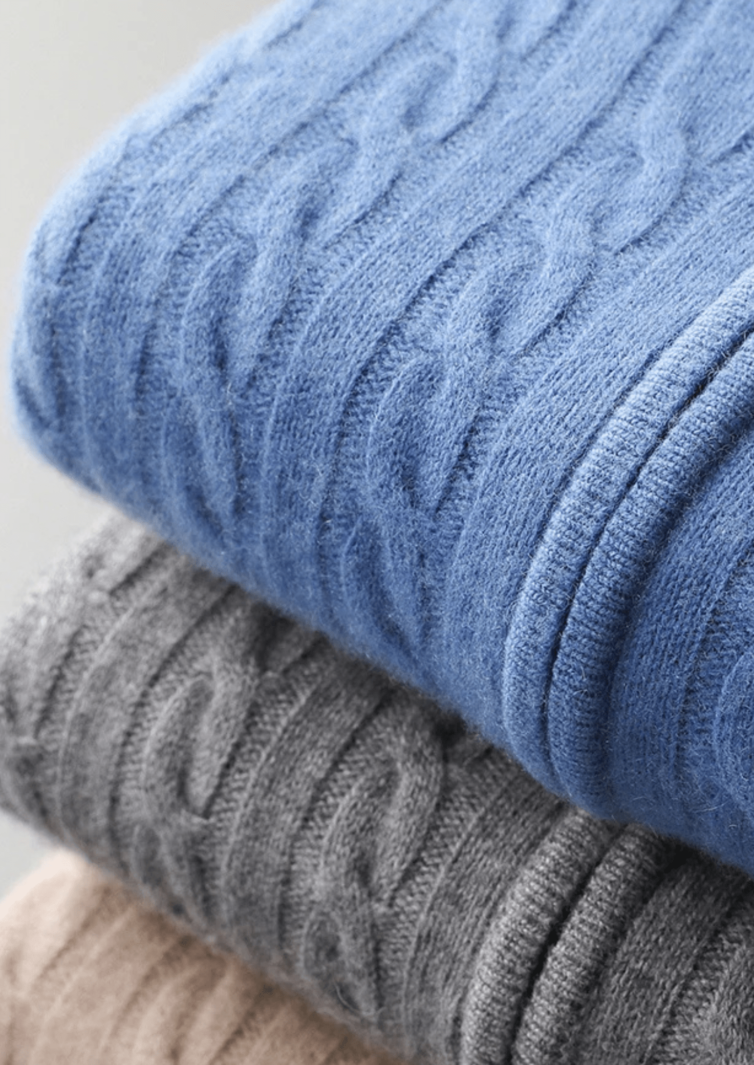 100% CASHMERE CABLE KNIT ZIPPER HOODIE - LORMIER - 