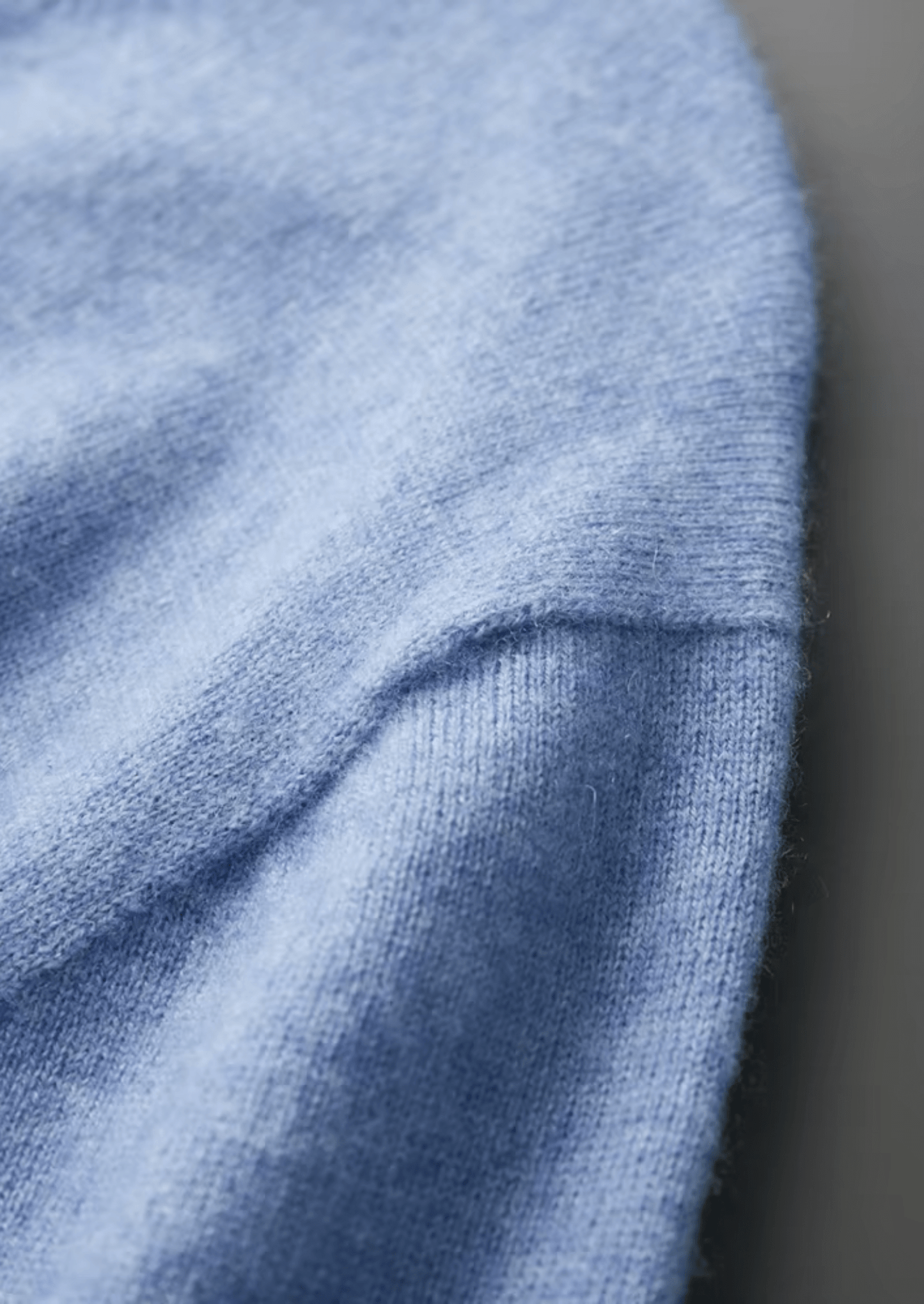 100% CASHMERE CLASSIC CREWNECK T - SHIRT - LORMIER - 