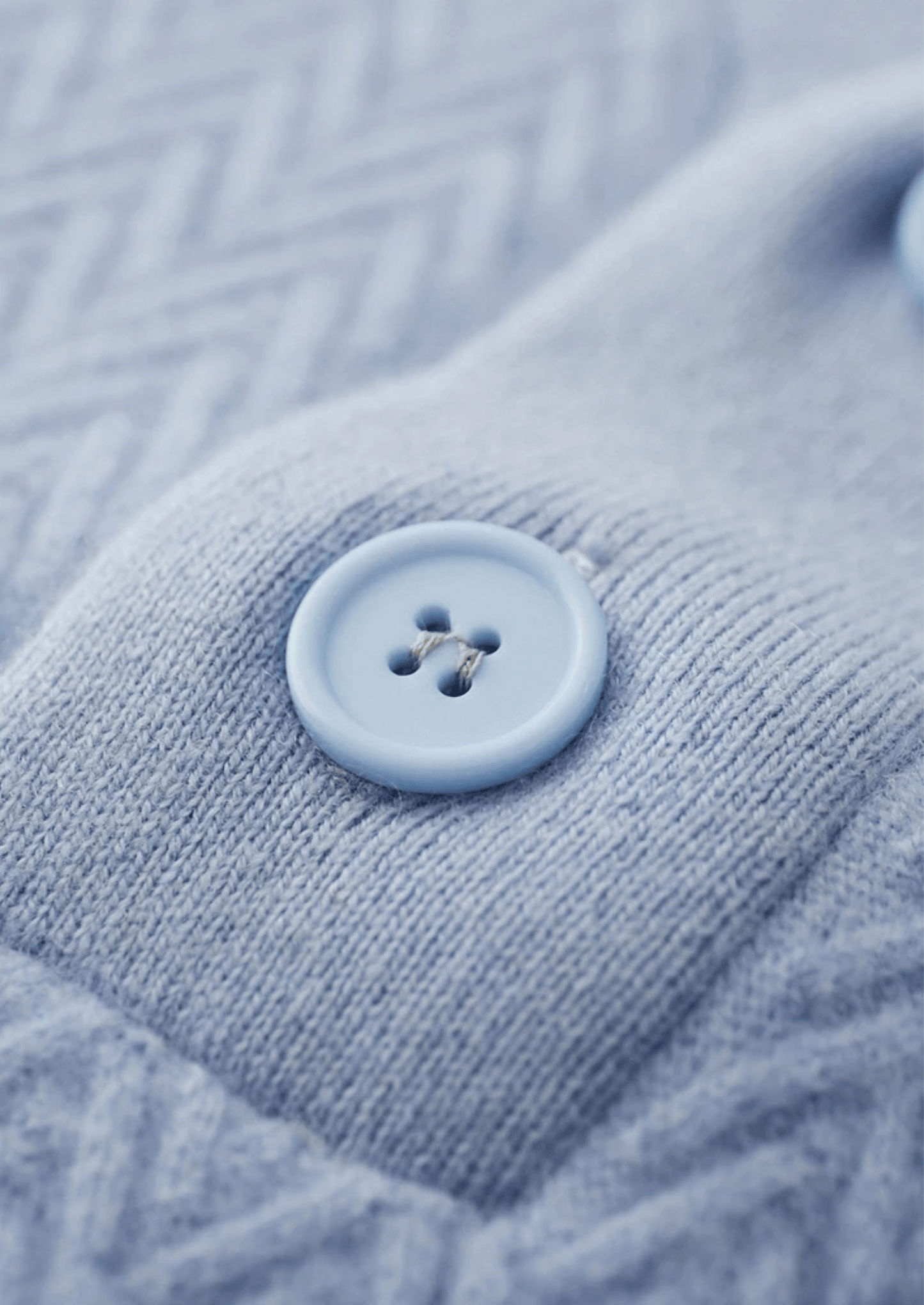 100% CASHMERE ZIGZAG BUTTON SWEATER - LORMIER - 