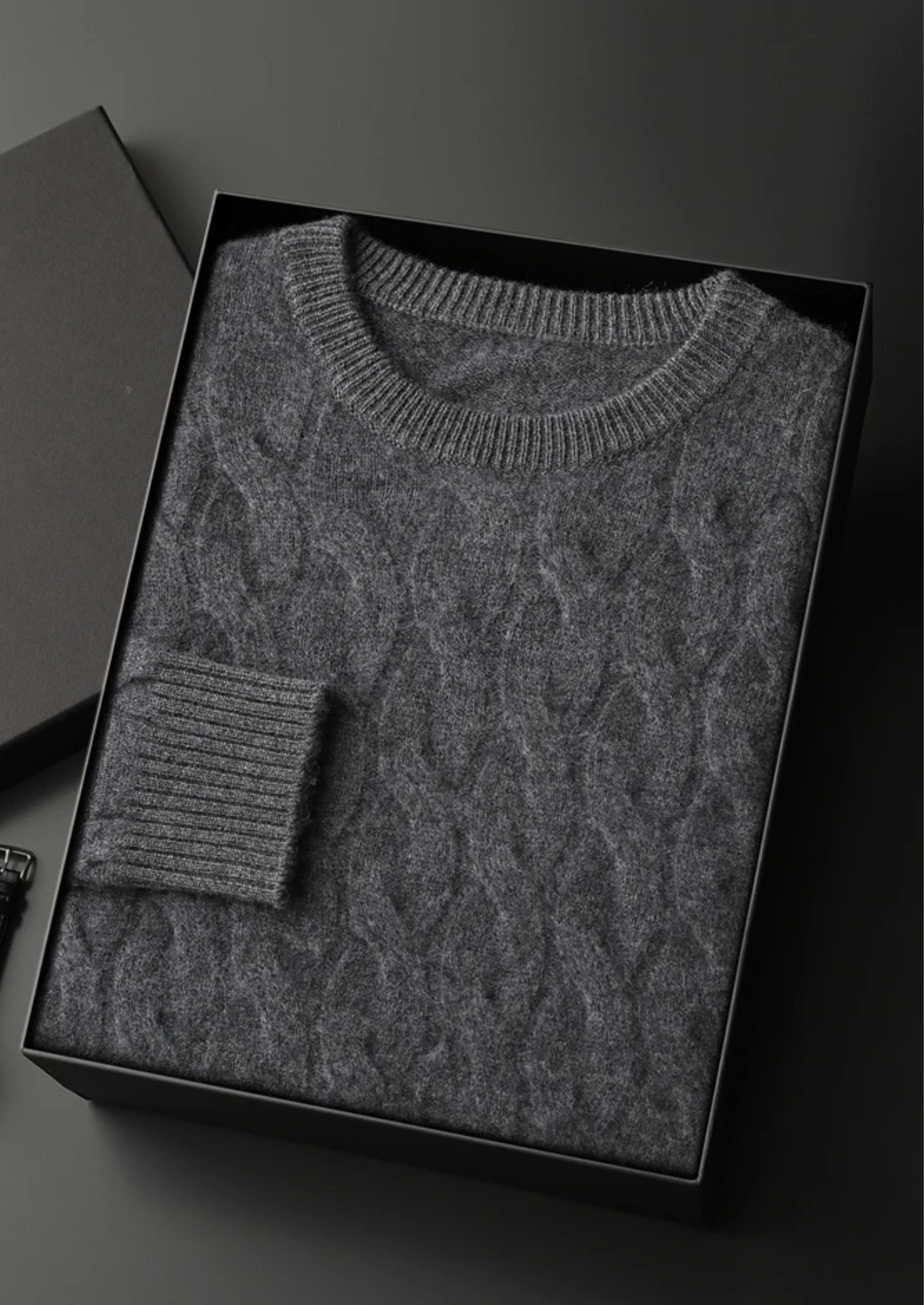PREMIUM CASHMERE CABLE CREWNECK