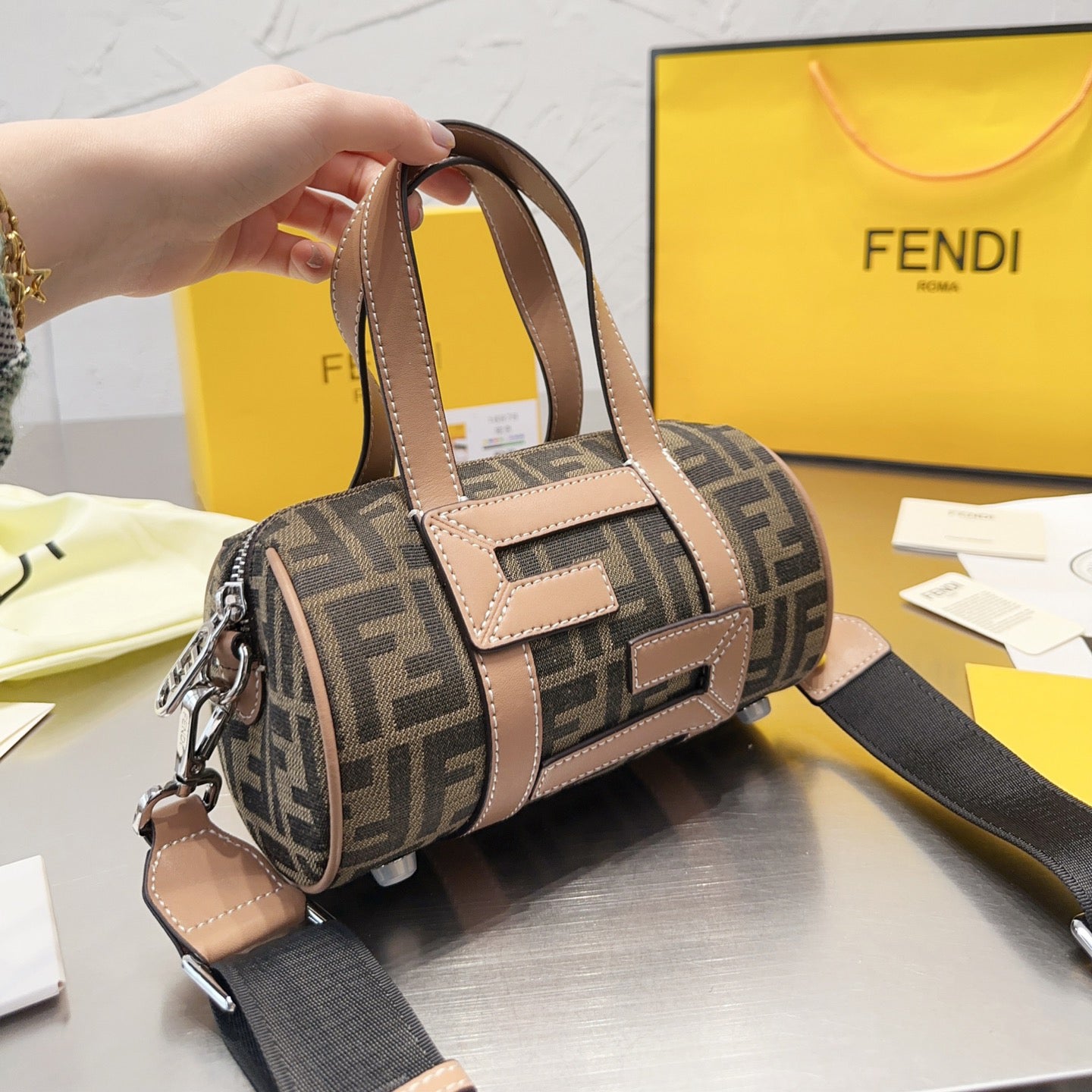 Selected Variant Image