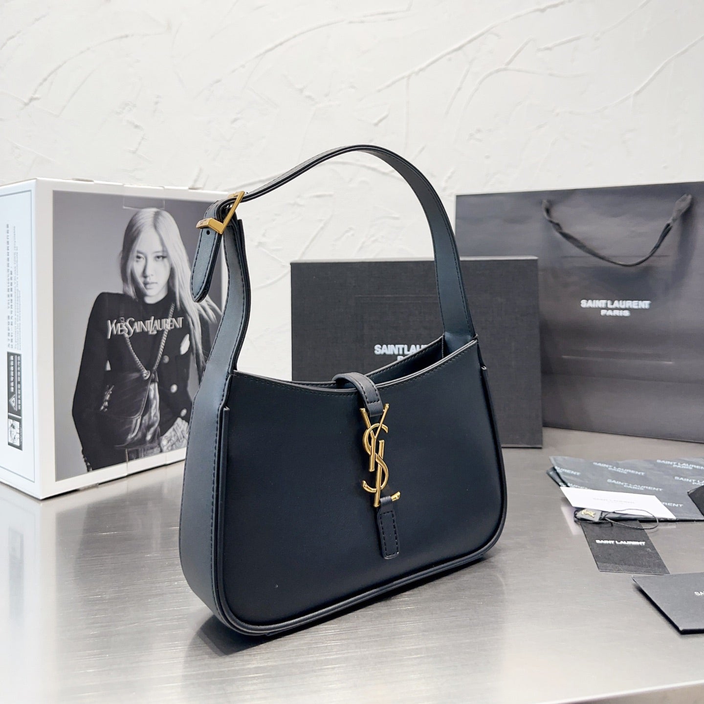 Selected Variant Image