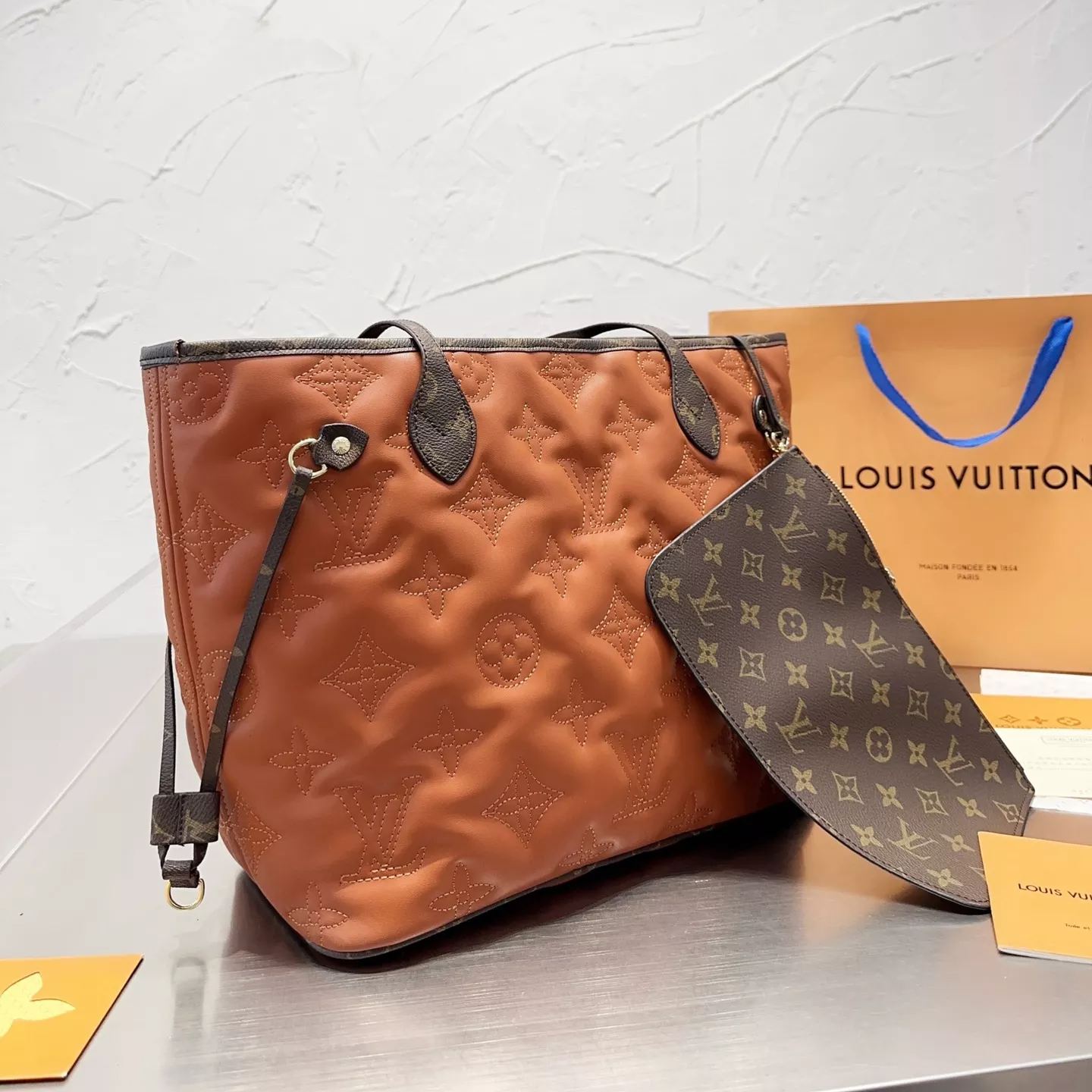 Selected Variant Image