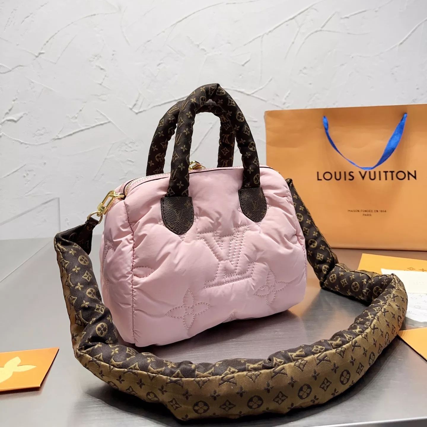 Selected Variant Image