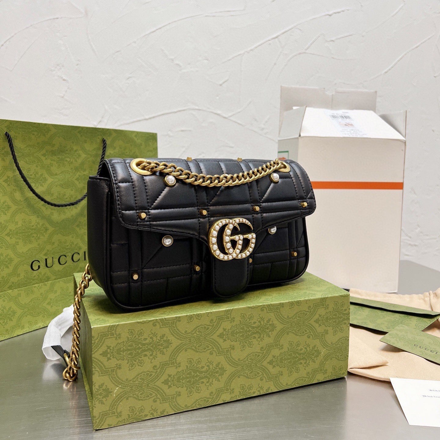 Selected Variant Image