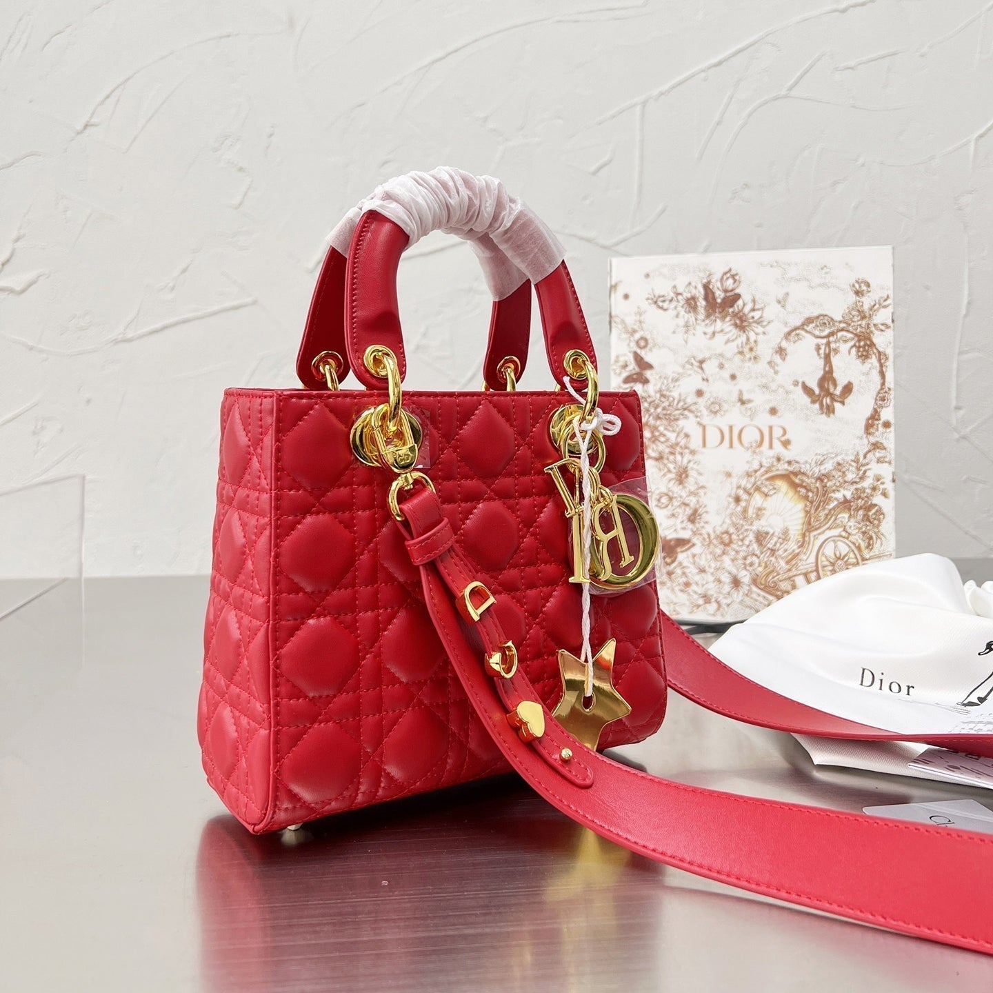 Selected Variant Image