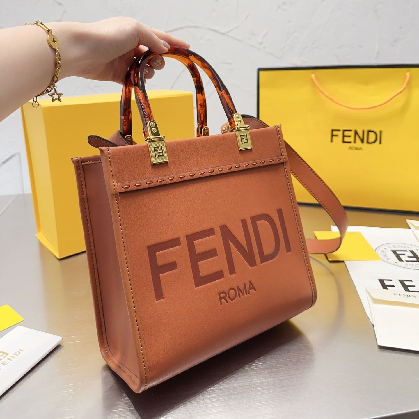 Selected Variant Image