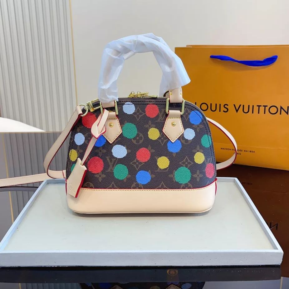 Selected Variant Image