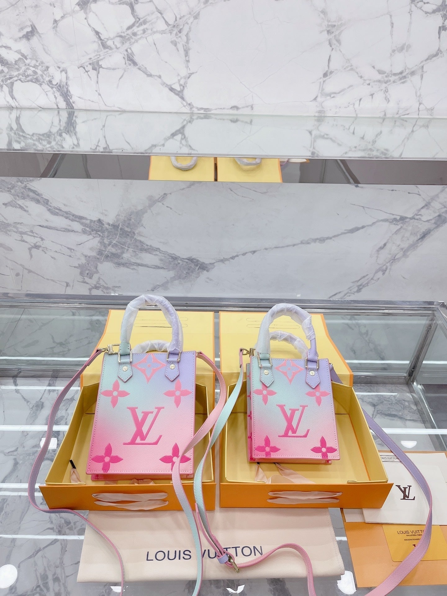 Selected Variant Image