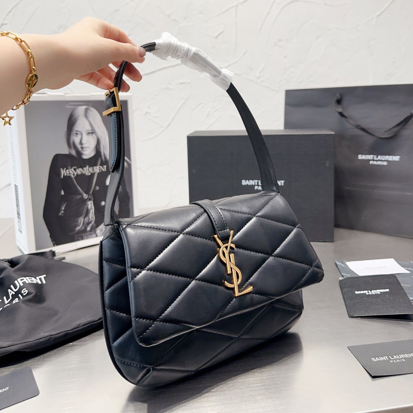 Selected Variant Image