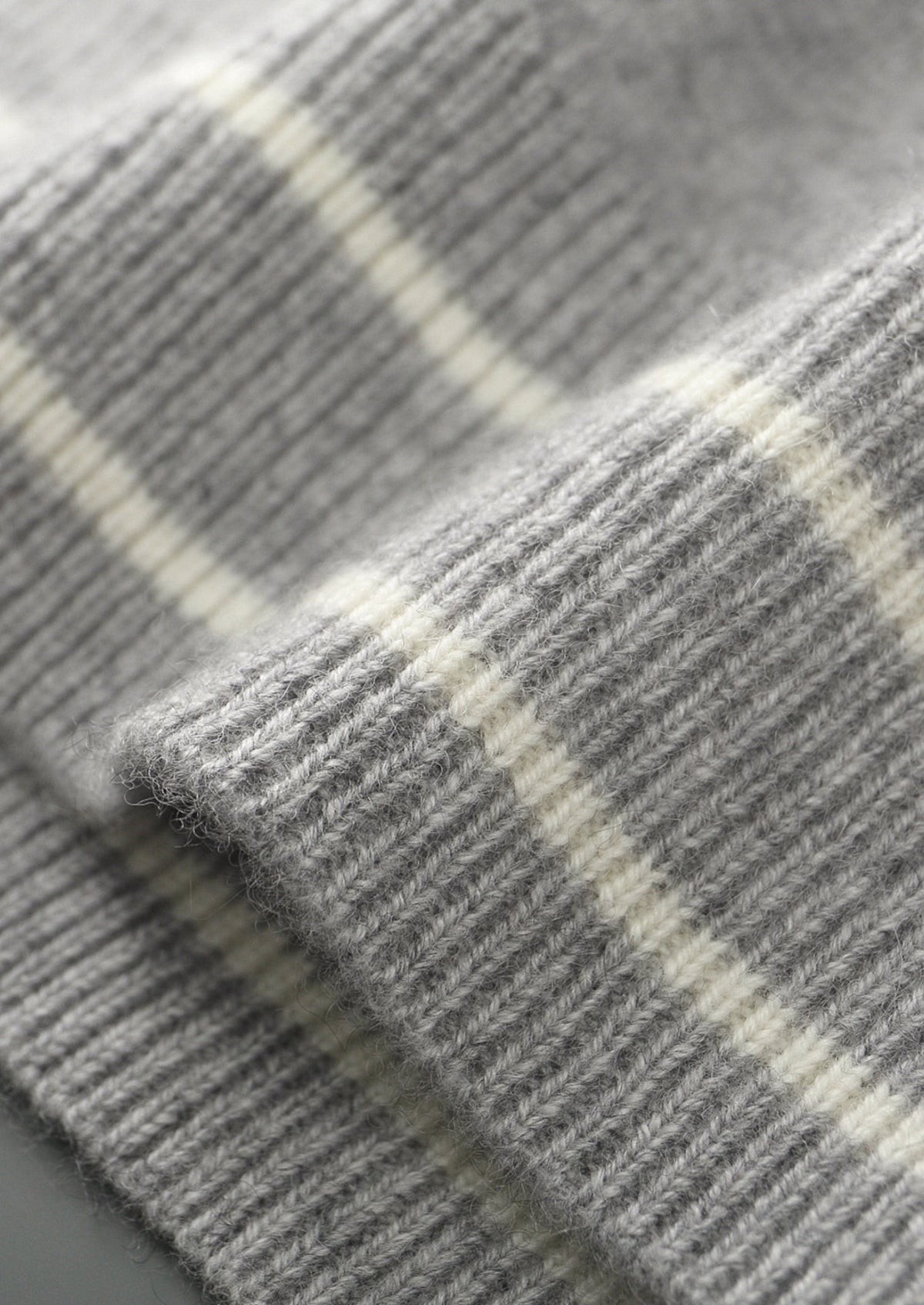 Pure Extra-Fine Merino Wool Contrast Zip Cardigan