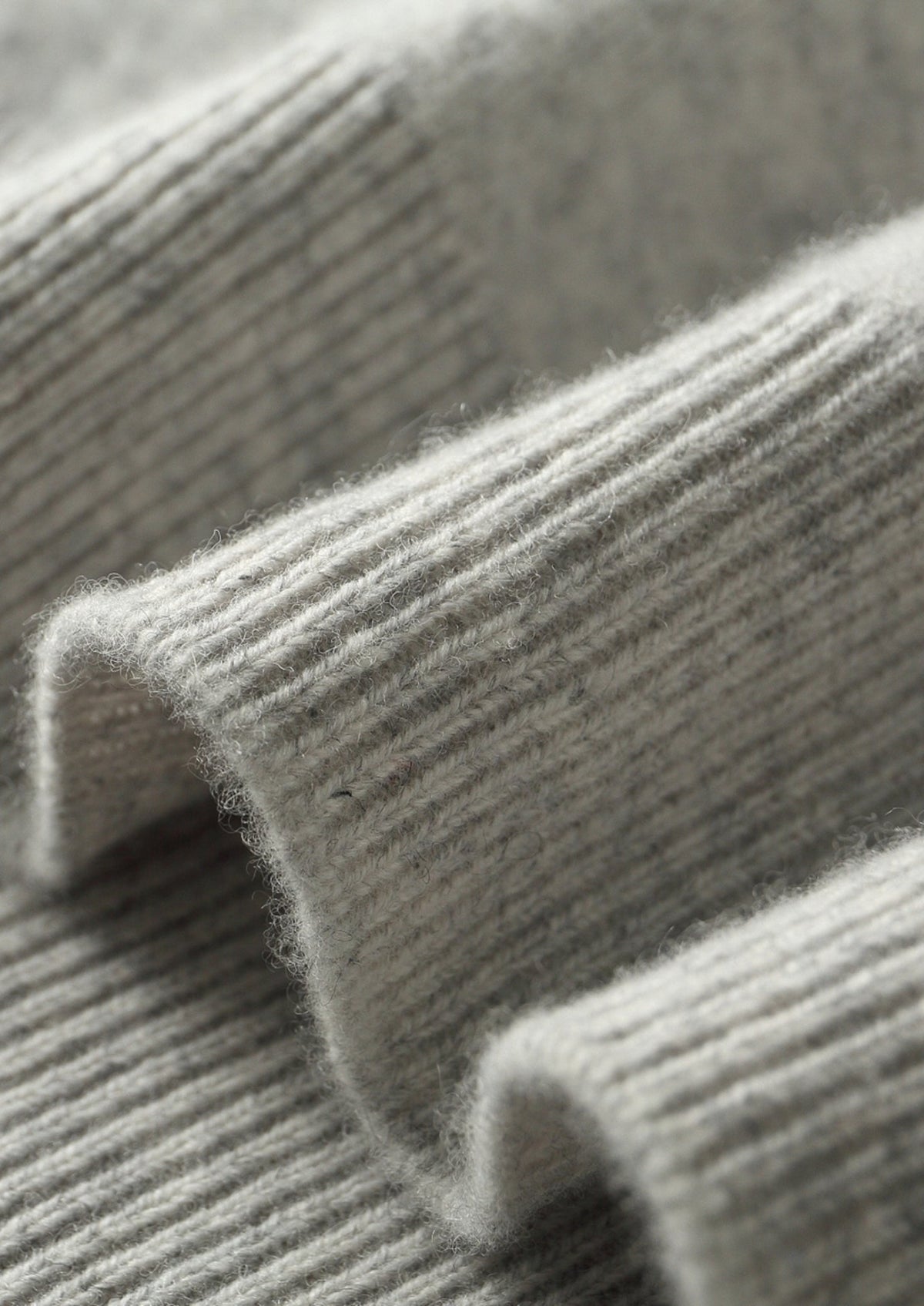 Pure Extra-Fine Merino Wool Hooded Zipper Vest