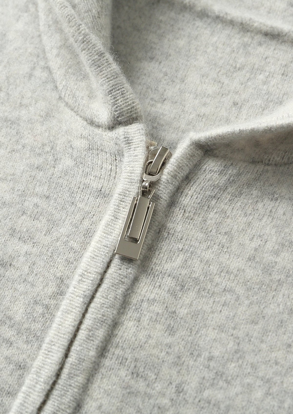Pure Extra-Fine Merino Wool Hooded Zipper Vest