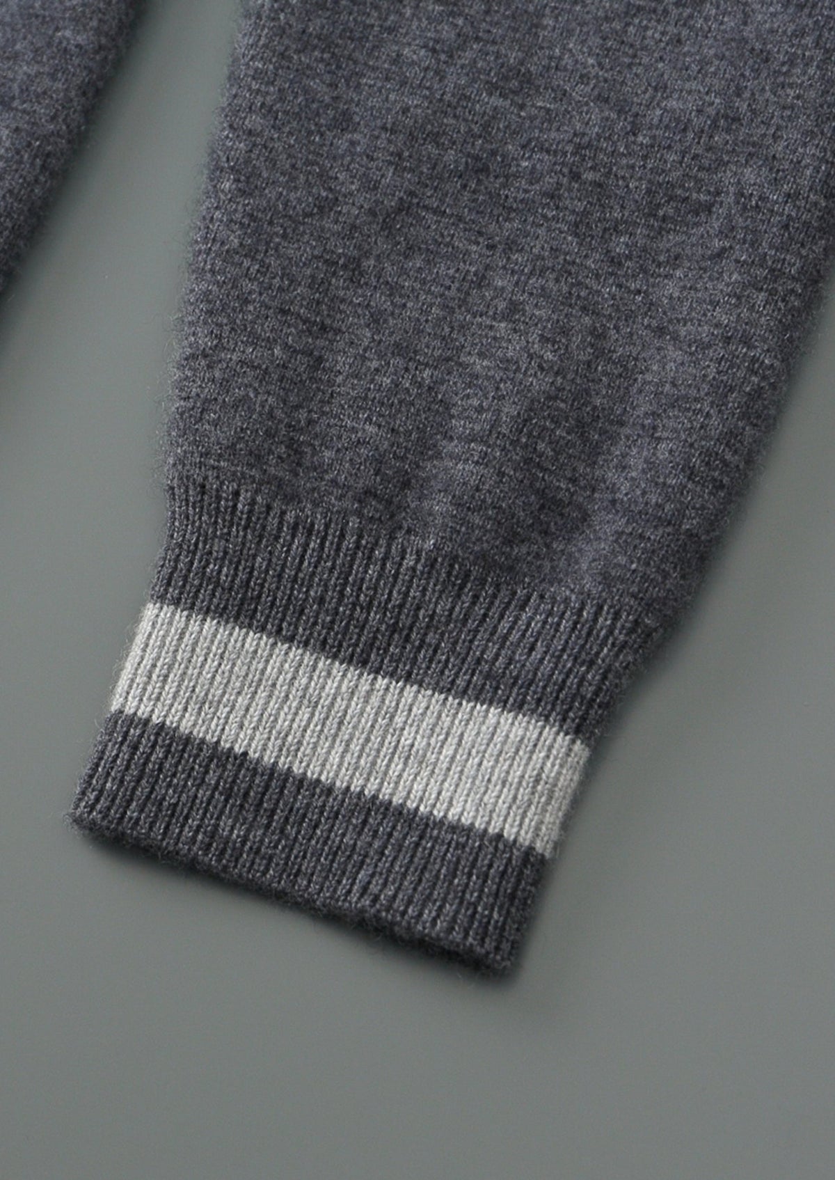 Pure Extra-Fine Merino Wool Two-Tone Zipper Hoodie