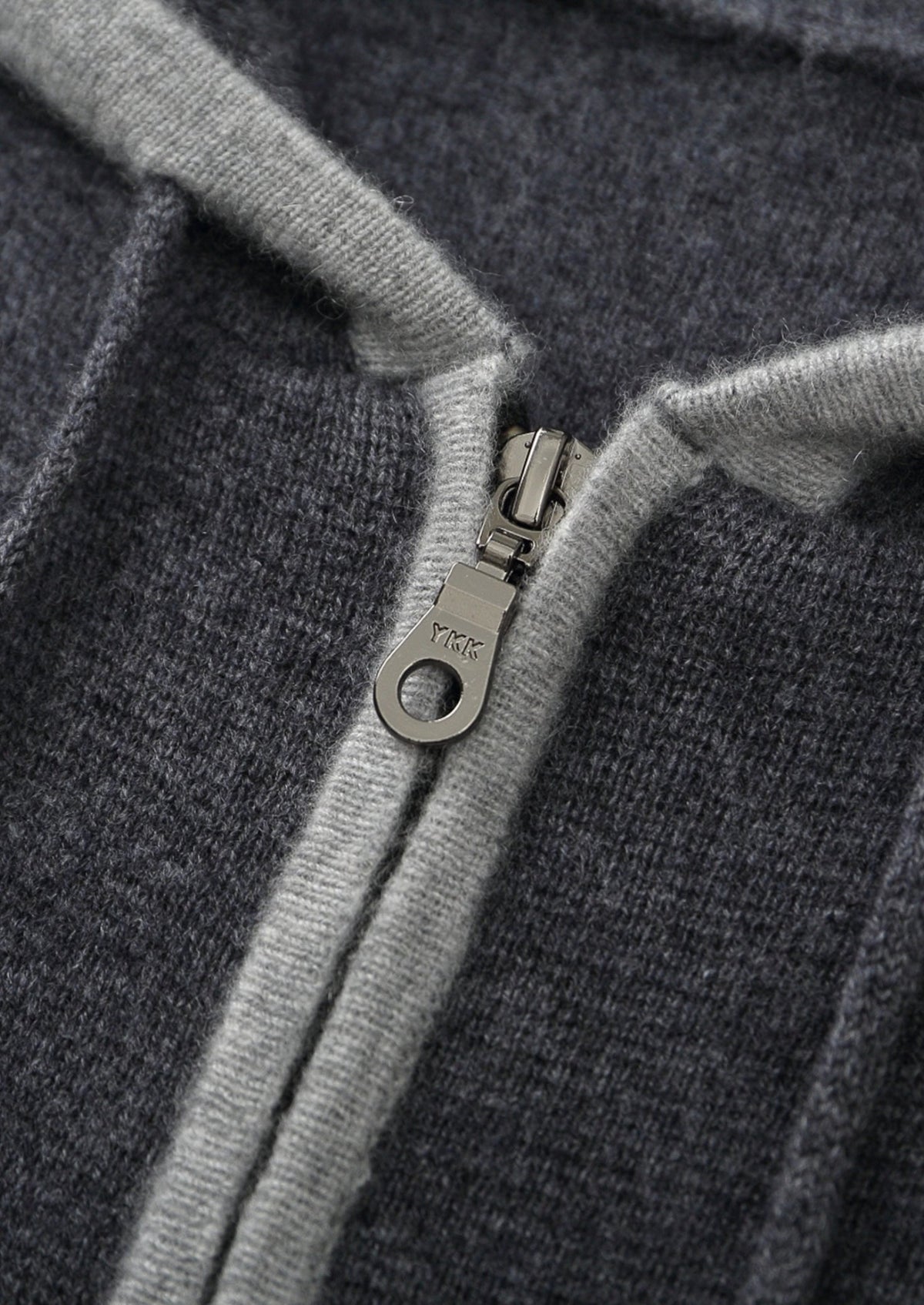 Pure Extra-Fine Merino Wool Two-Tone Zipper Hoodie