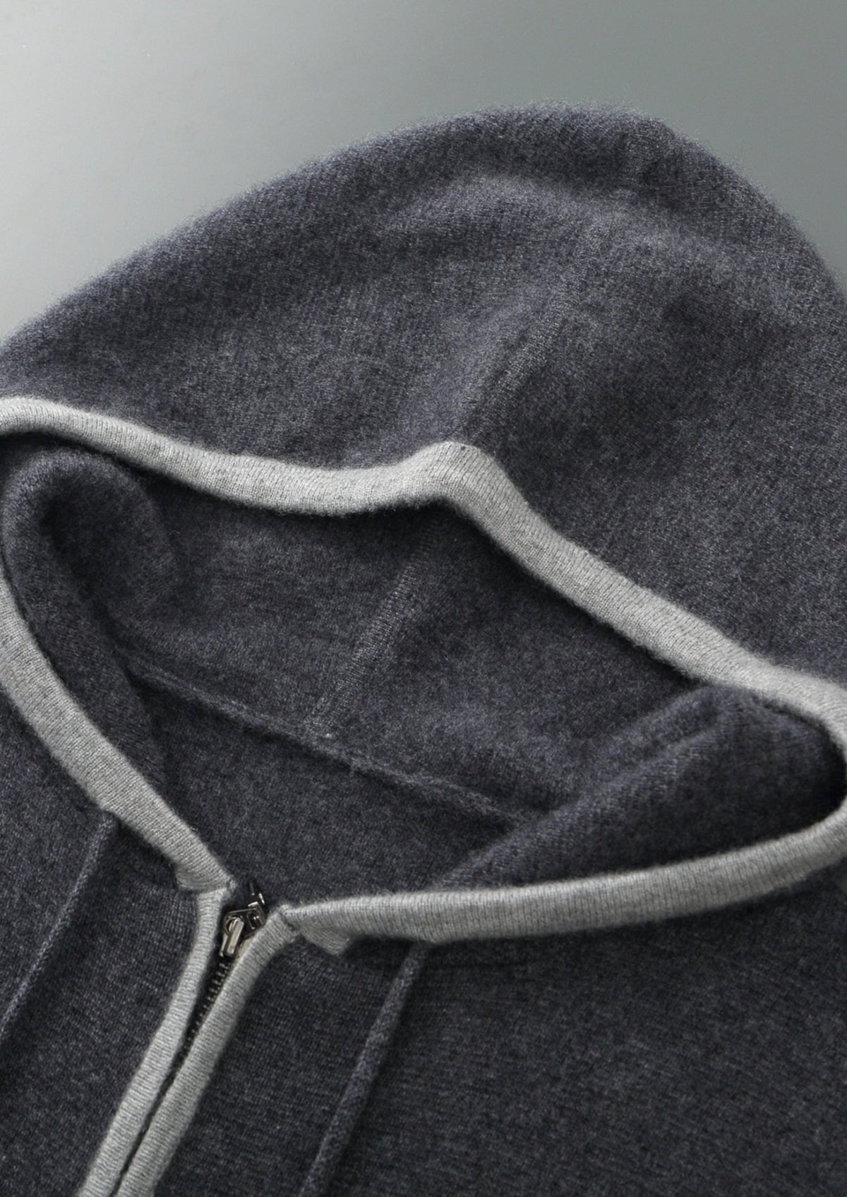 Pure Extra-Fine Merino Wool Two-Tone Zipper Hoodie