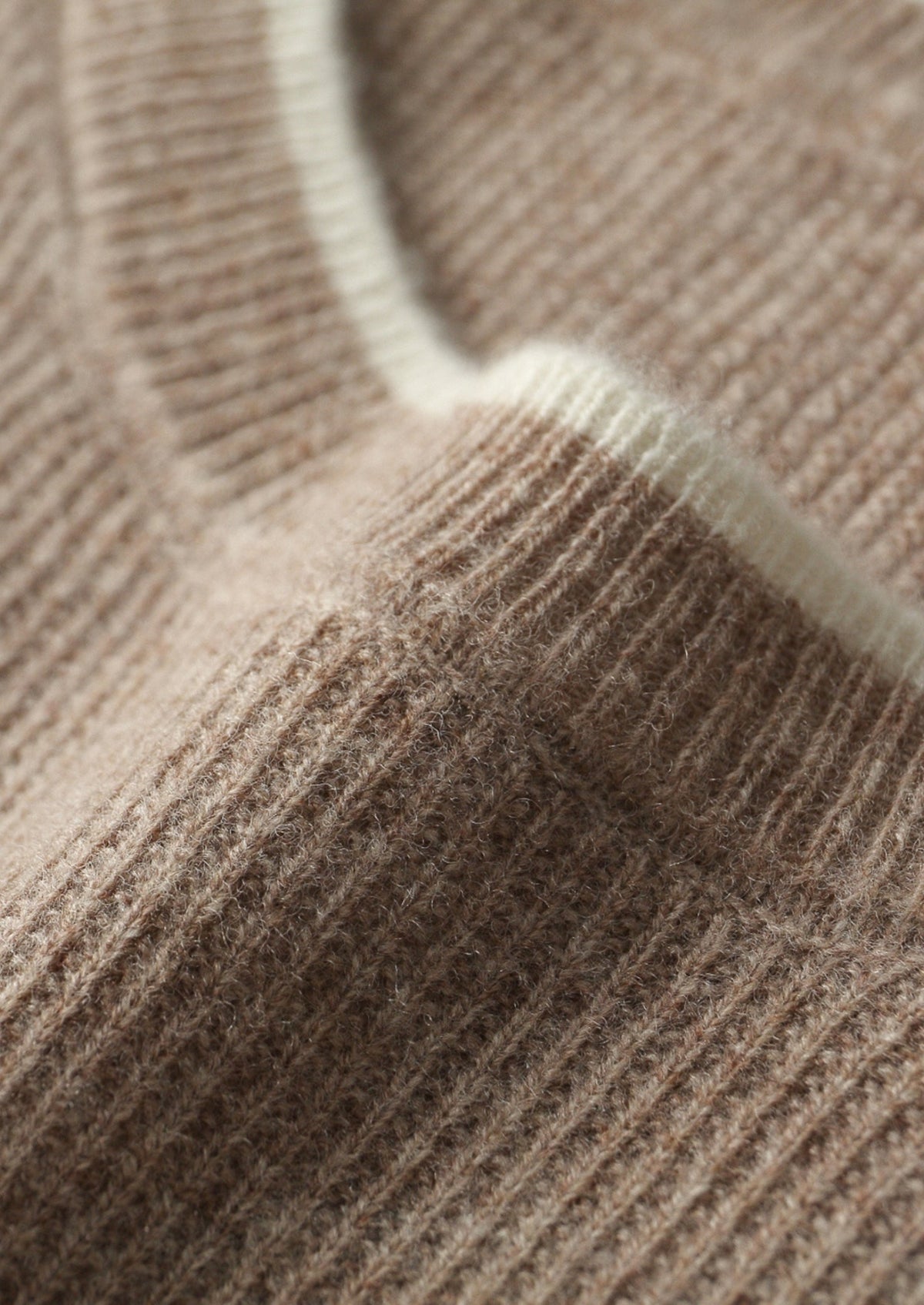 Pure Extra-Fine Merino Wool Contrast Crewneck