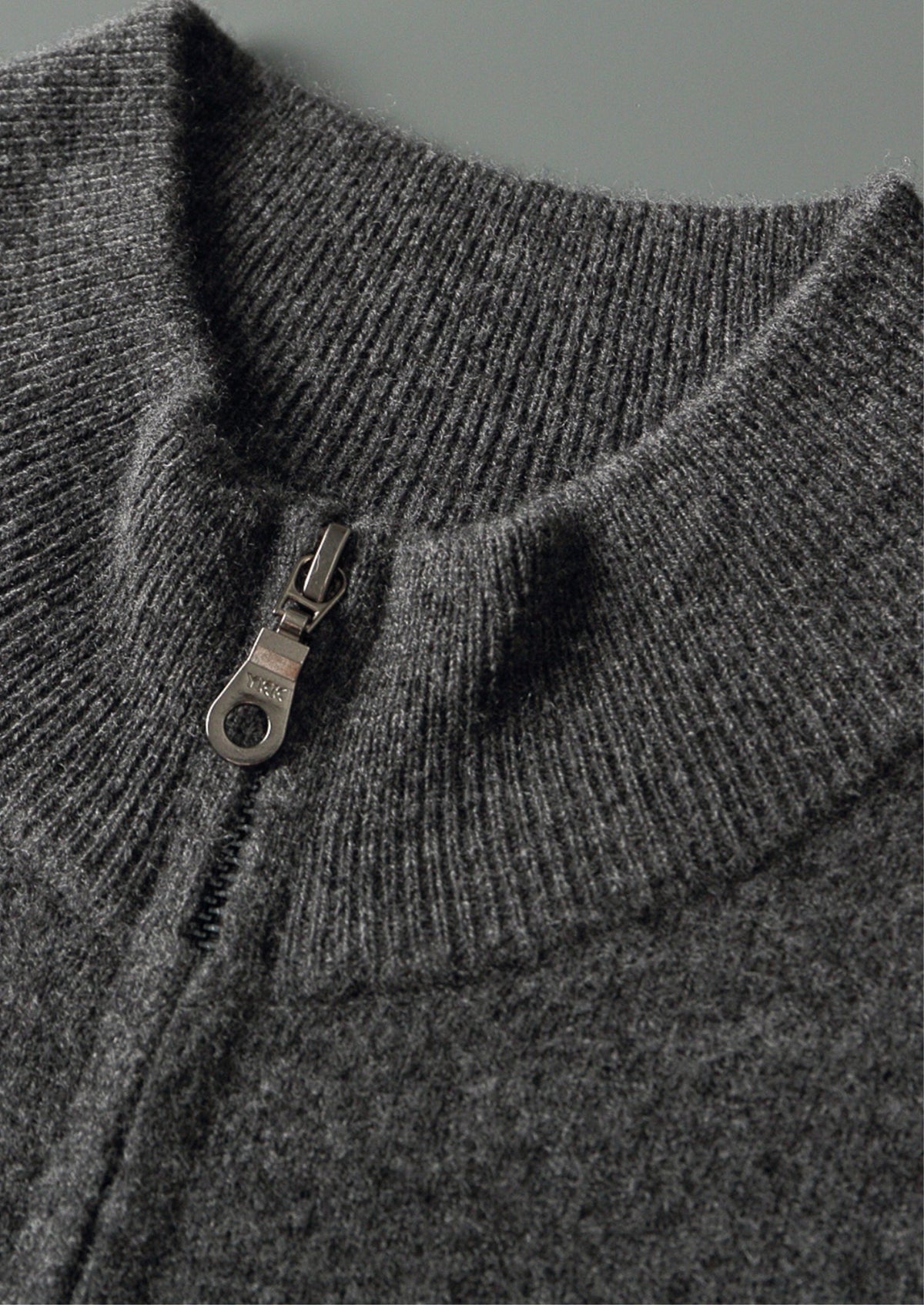 Pure Extra-Fine Merino Wool Zipper Vest