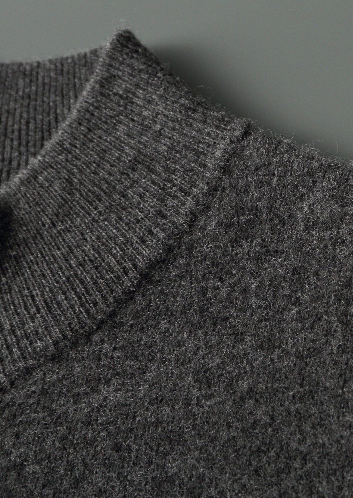 Pure Extra-Fine Merino Wool Zipper Vest