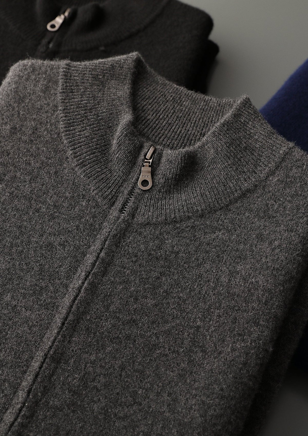 Pure Extra-Fine Merino Wool Zipper Vest