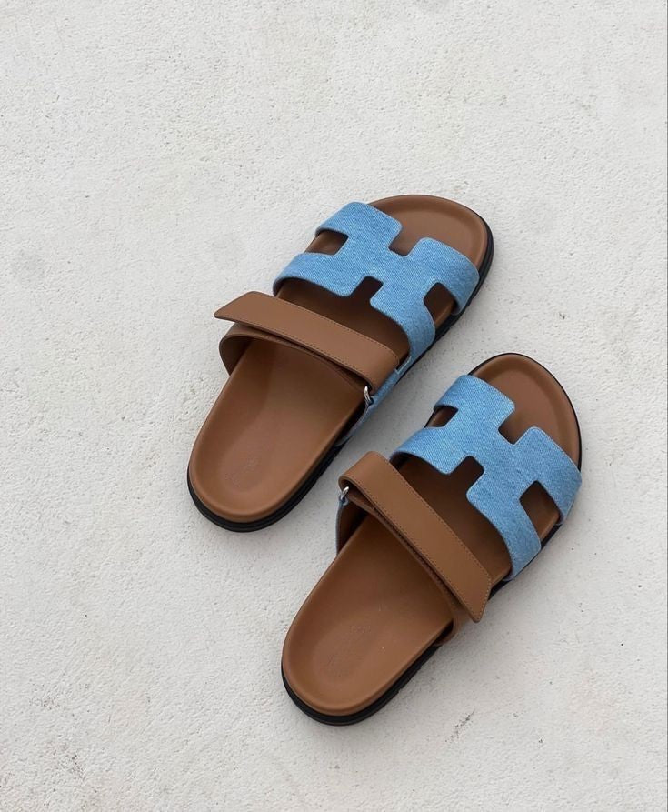 THE "RIVIERA" CUTOUT LEATHER SLIDES