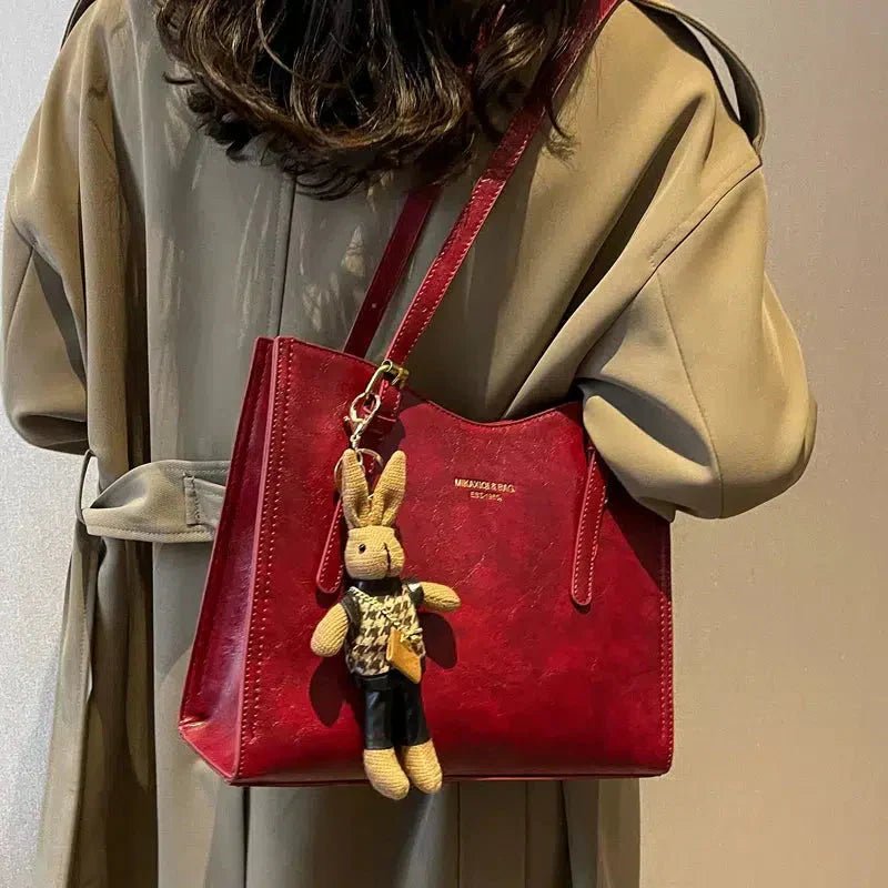 BUNNY - VINTAGE VEGAN LEATHER SHOULDER BAG - LORMIER - 