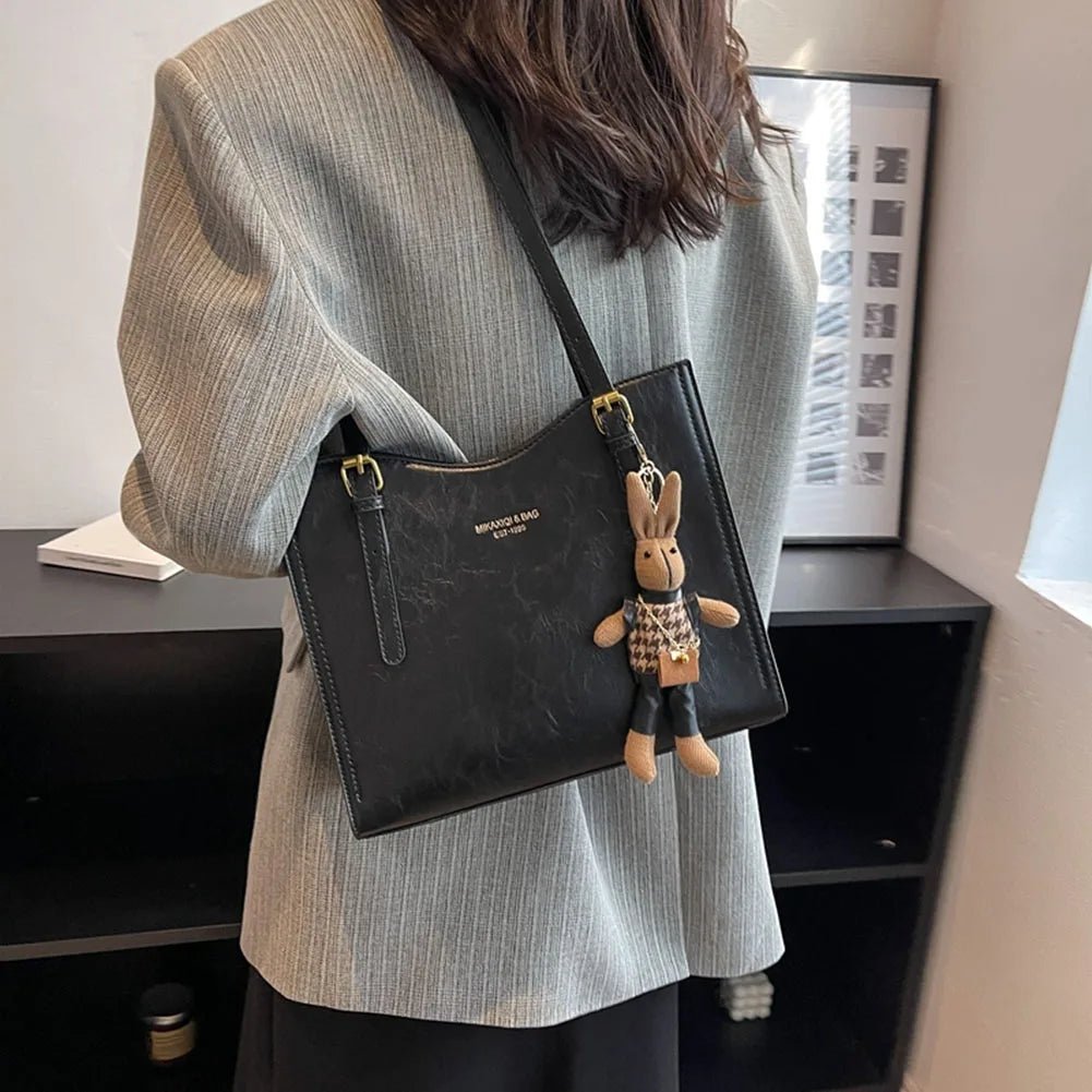 BUNNY - VINTAGE VEGAN LEATHER SHOULDER BAG - LORMIER - 