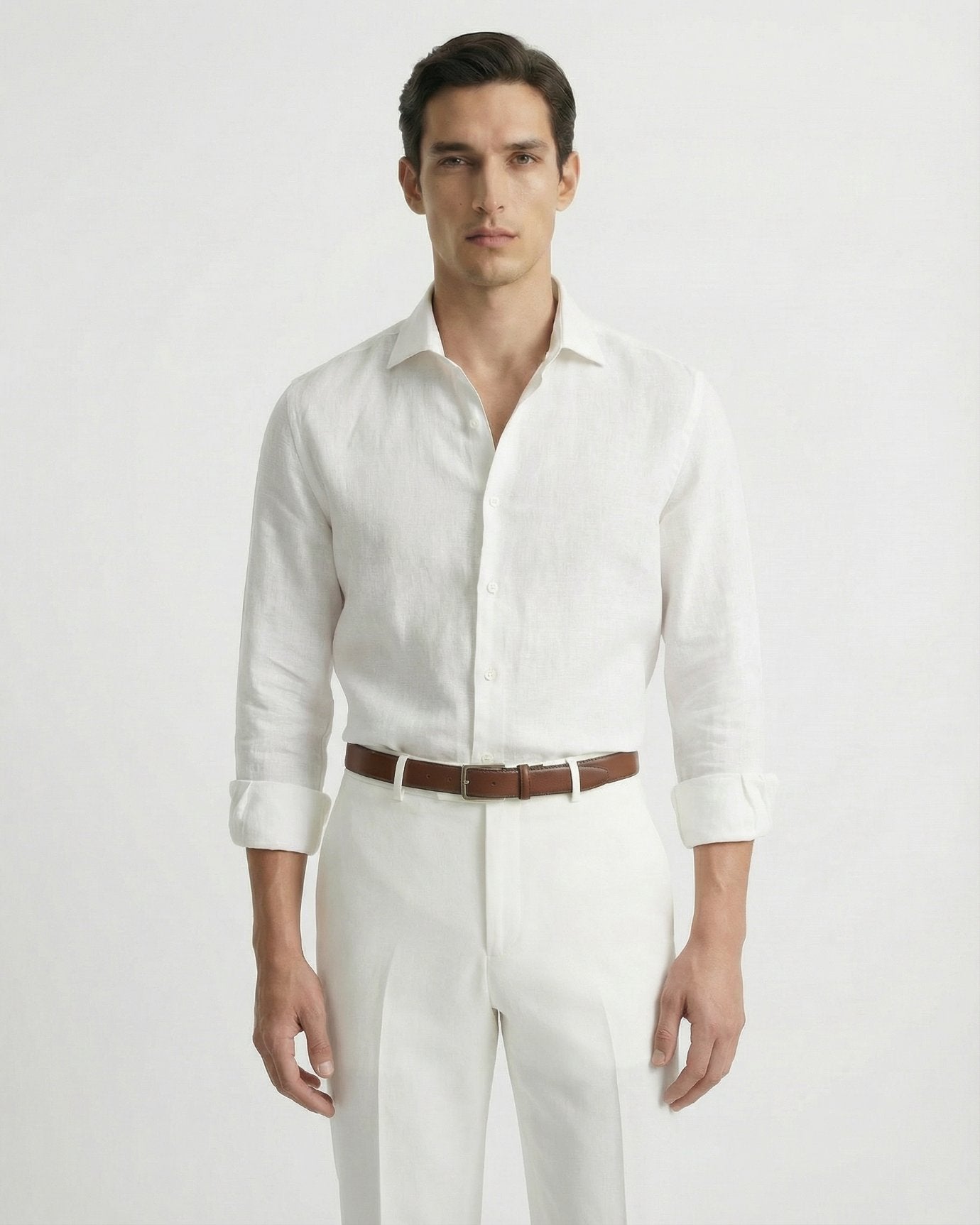 Classic white linen leisure shirt for men, showcasing a lightweight feel and high-end summer tailoring.
