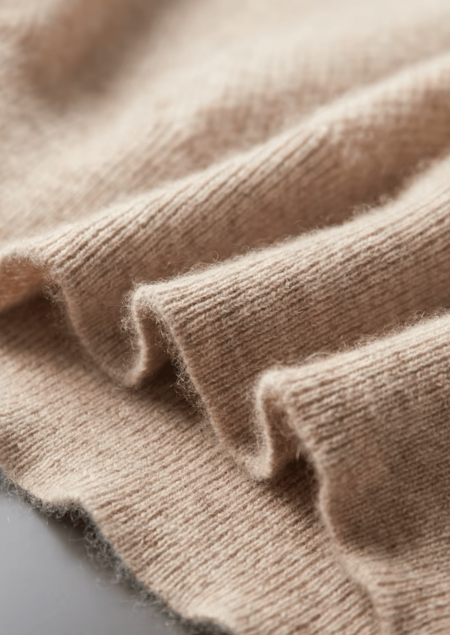 PREMIUM CASHMERE CLASSIC HENLEY SWEATER - LORMIER - 