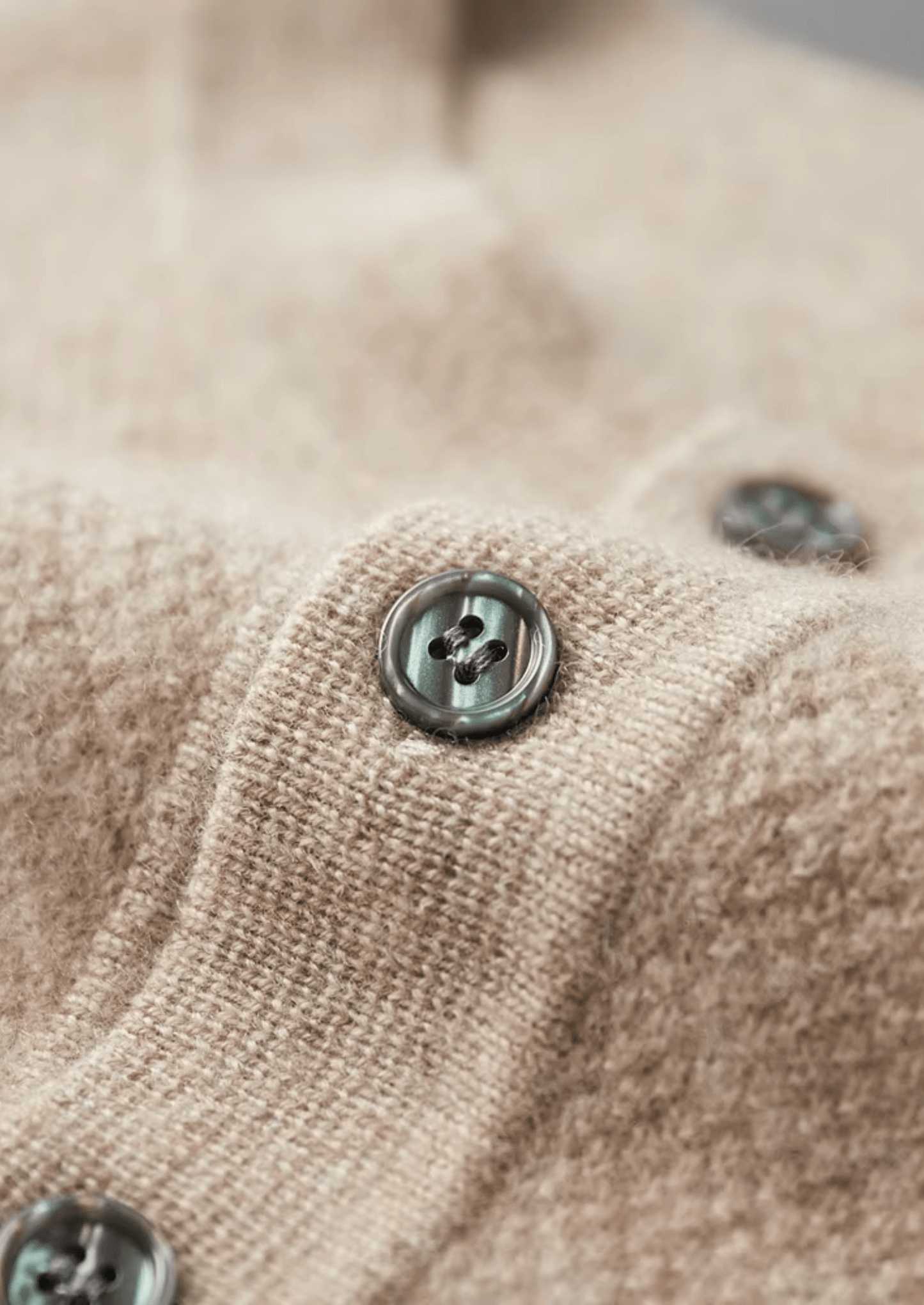 PREMIUM CASHMERE CLASSIC HENLEY SWEATER - LORMIER - 