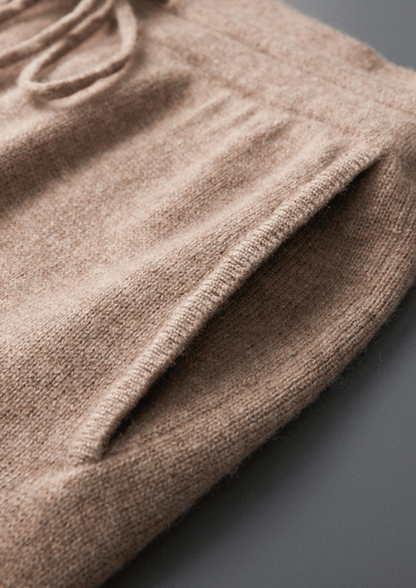 PREMIUM CASHMERE ESSENTIAL LEISURE JOGGERS - LORMIER - 