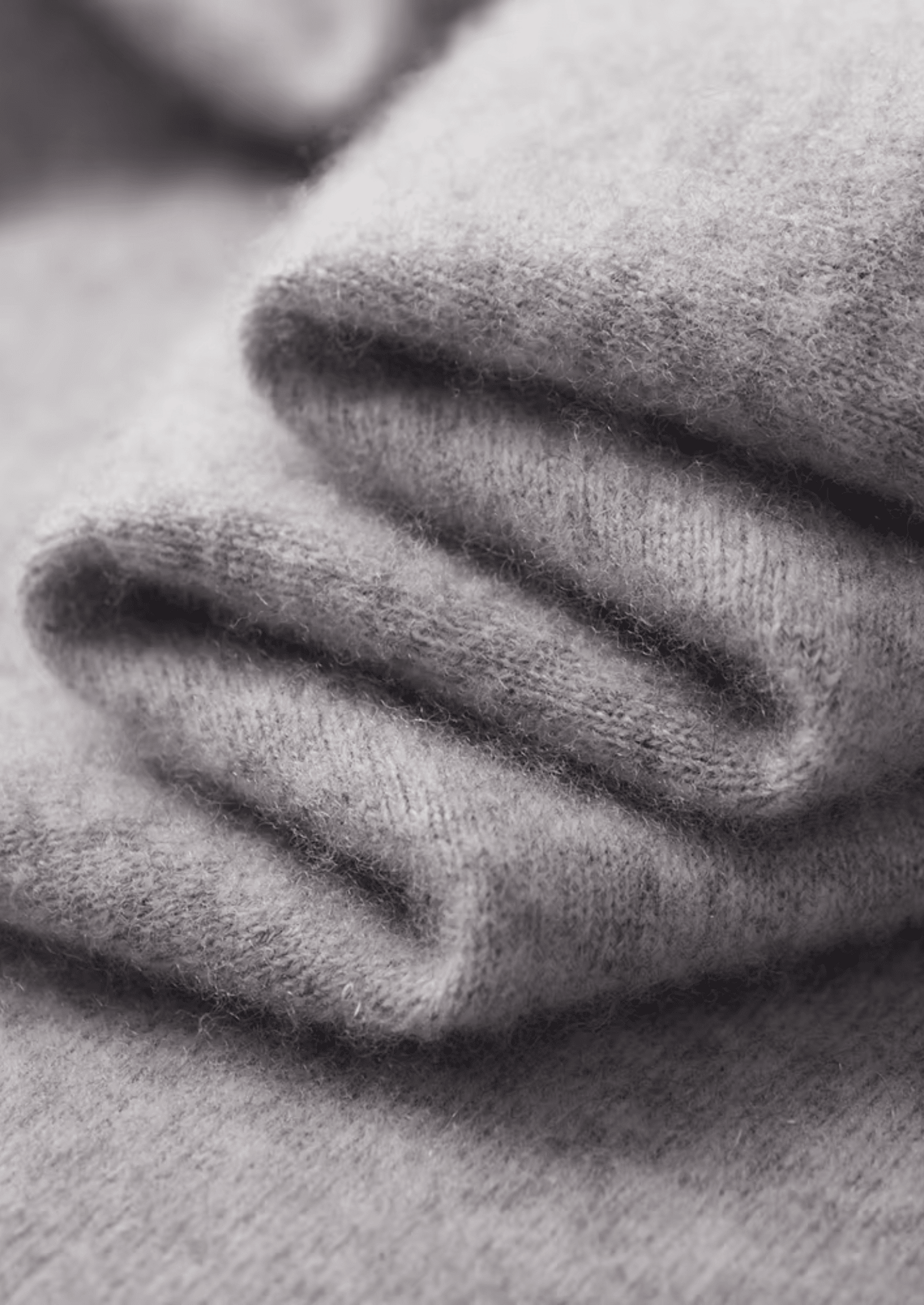 PREMIUM CASHMERE LEISURE SET - LORMIER - 