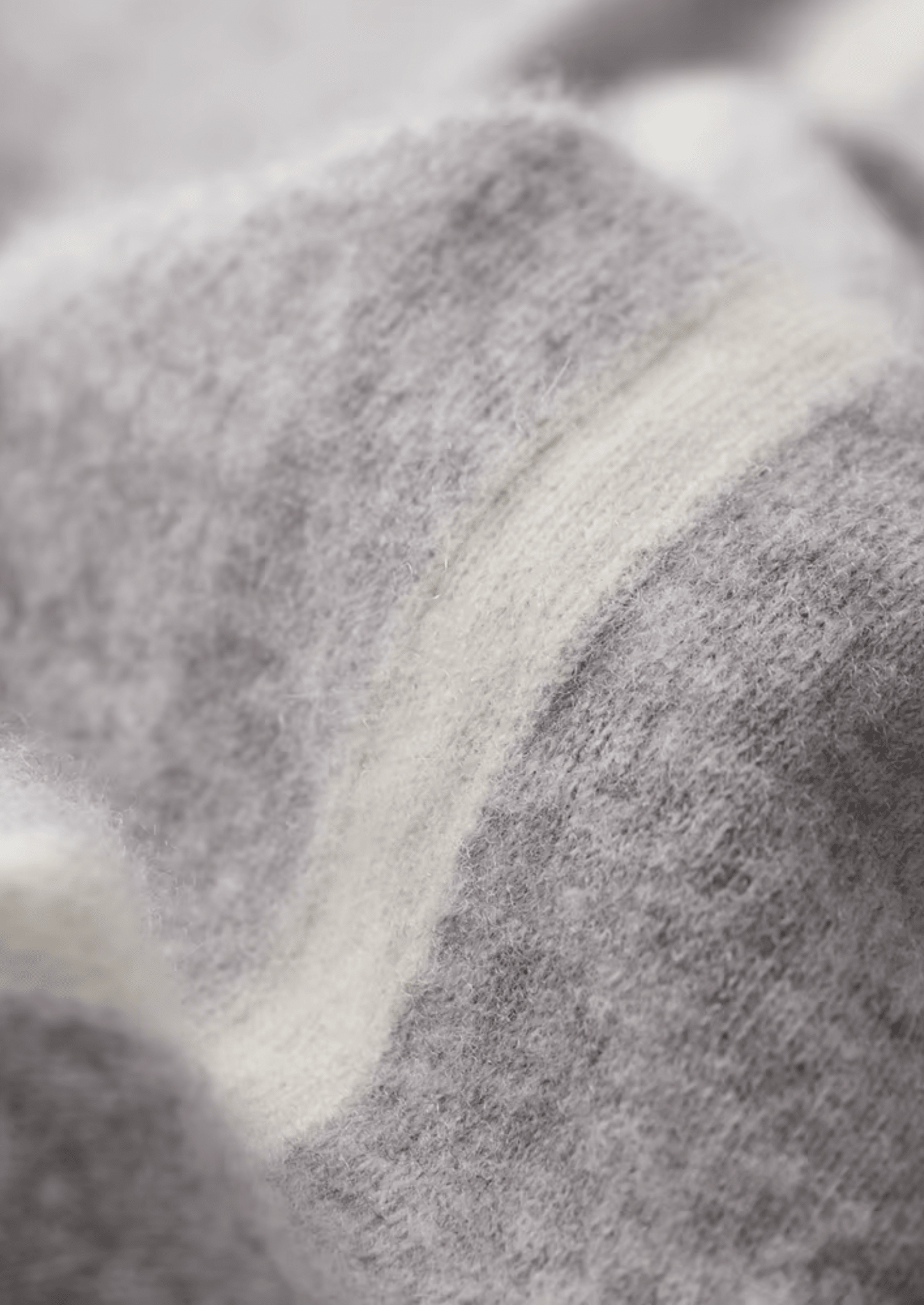 PREMIUM CASHMERE LEISURE SET - LORMIER - 