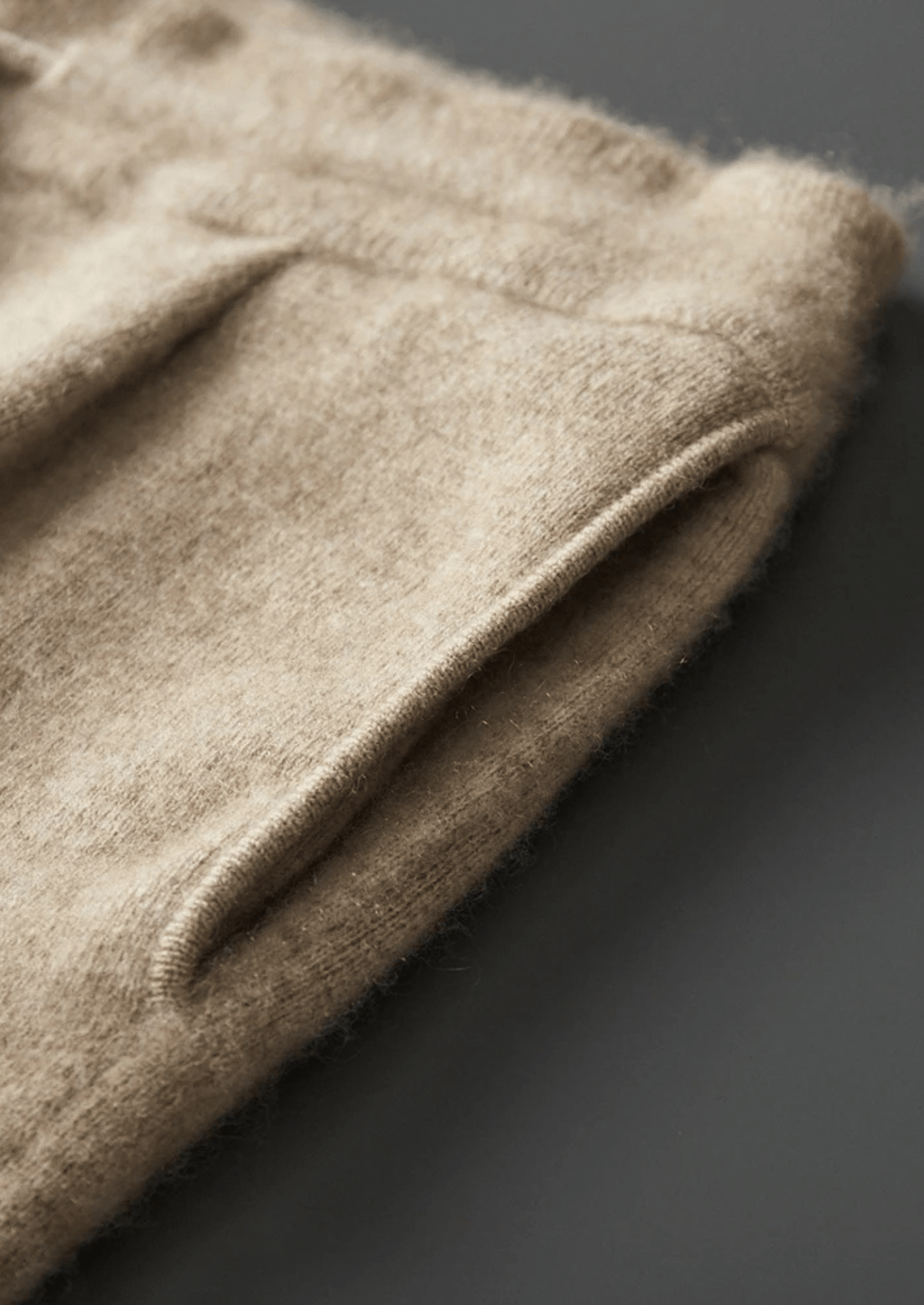 PREMIUM CASHMERE LEISURE SET - LORMIER - 