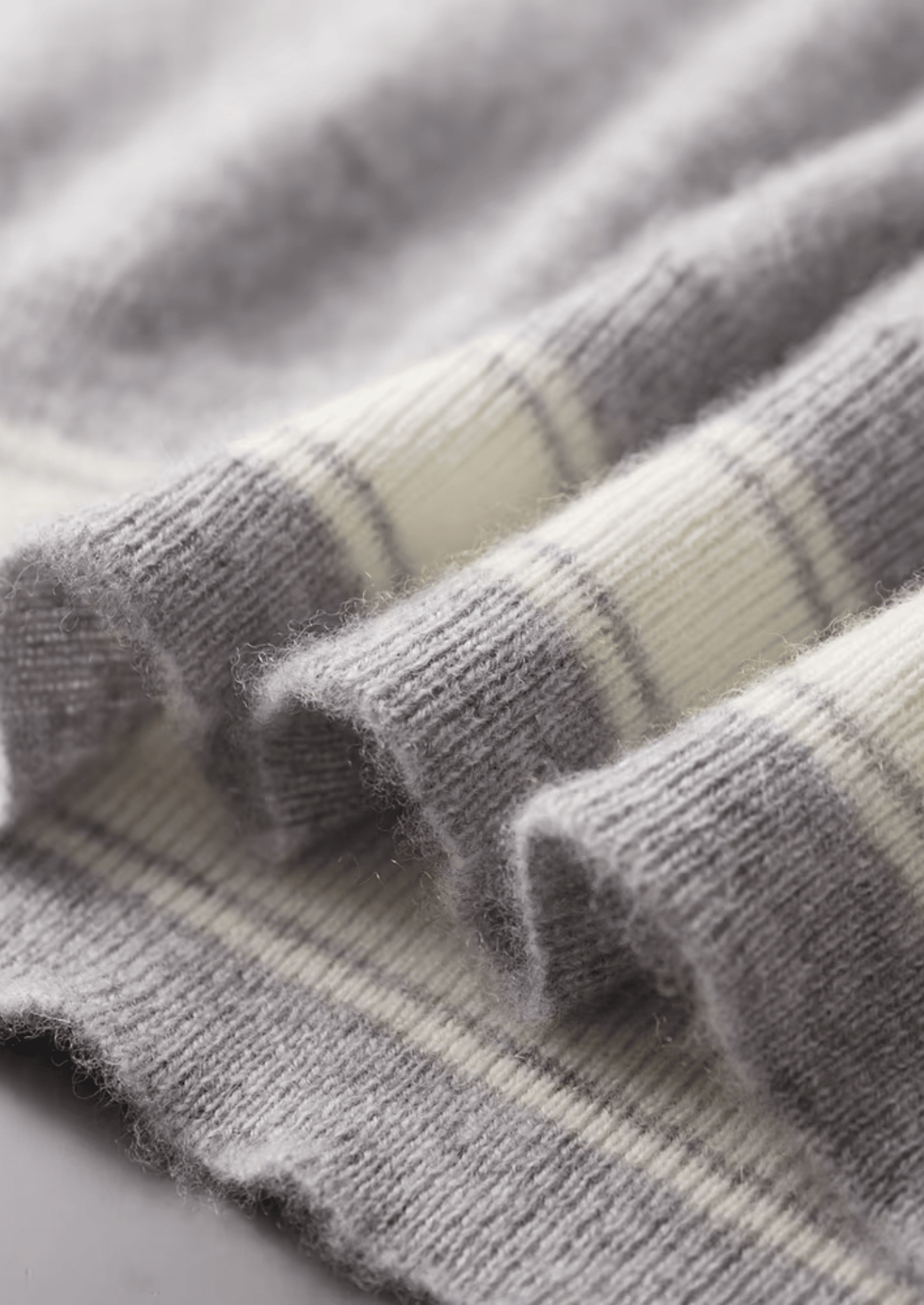 PREMIUM CASHMERE LEISURE SET - LORMIER - 