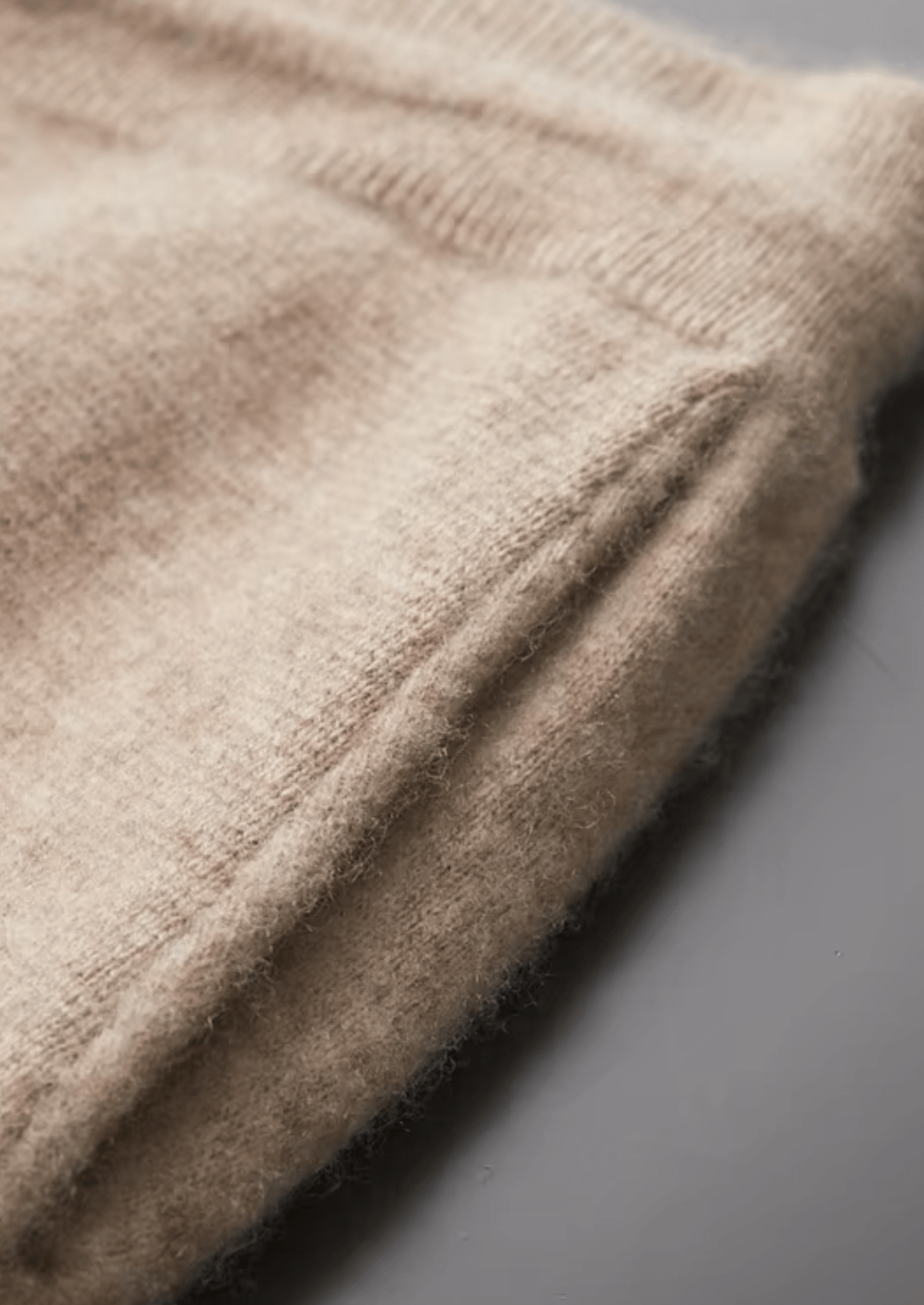 PREMIUM CASHMERE SLIM TROUSERS - LORMIER - 