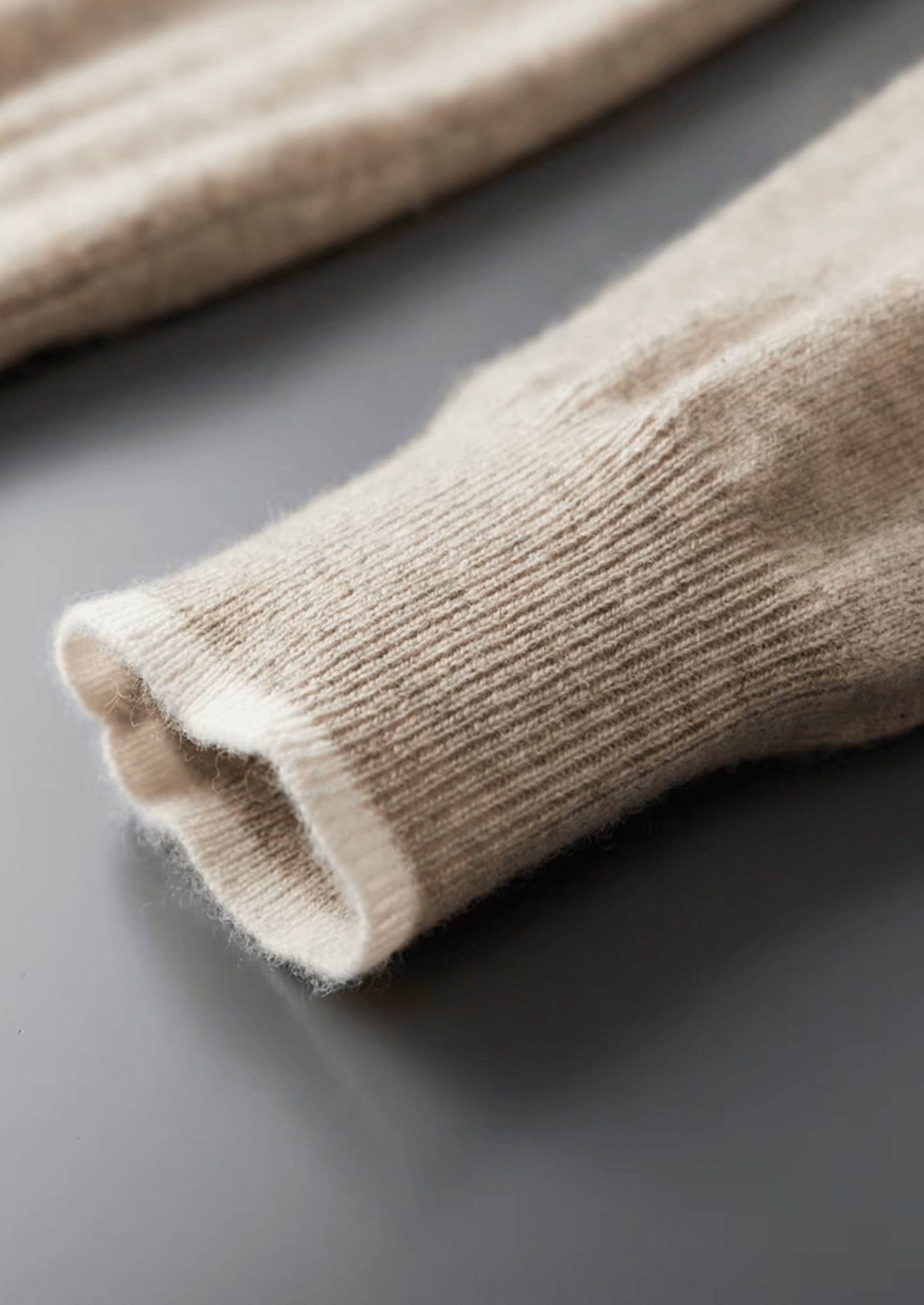 PREMIUM CASHMERE TWO TONE BUTTON POLO - LORMIER - 