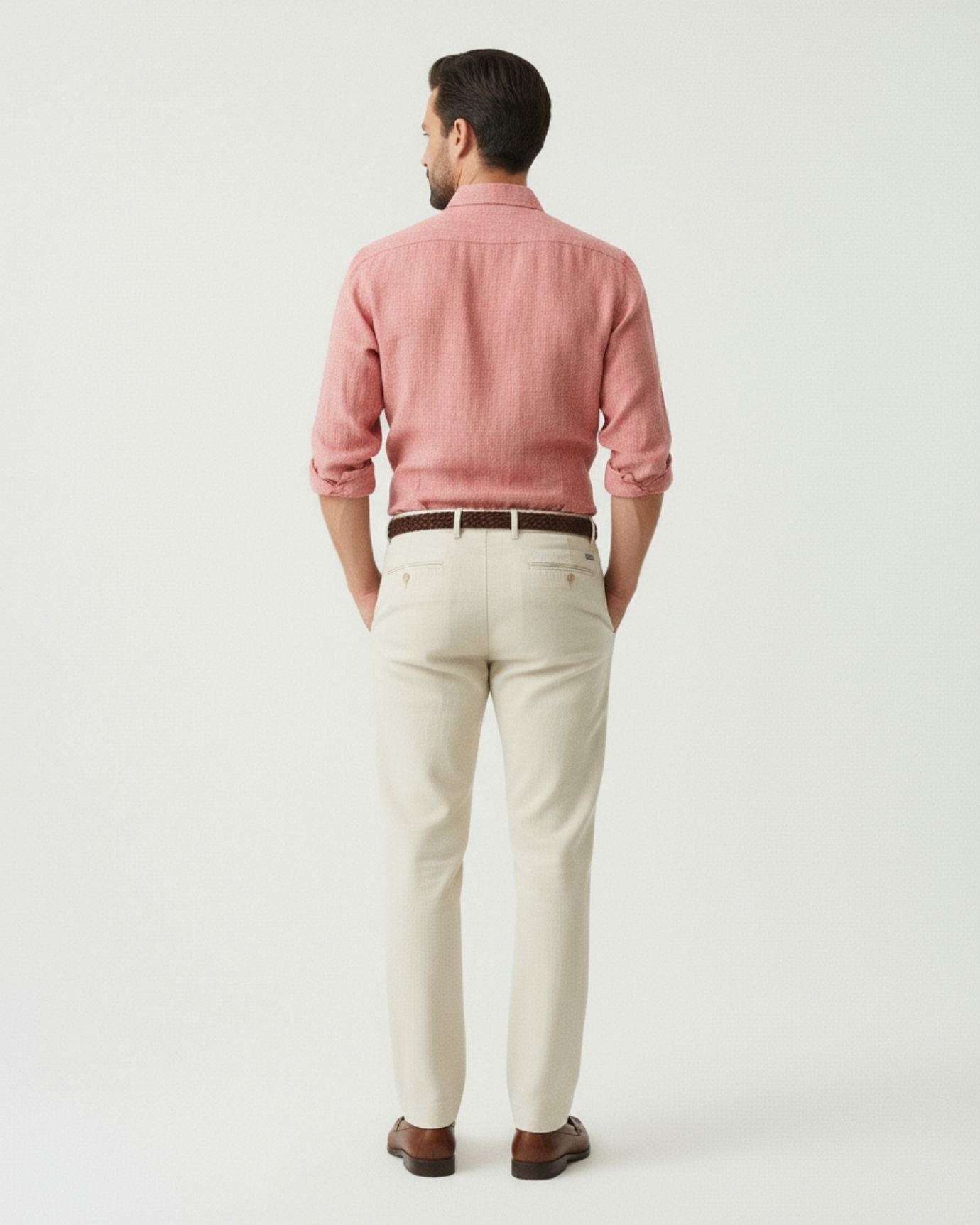 Men's premium pink linen shirt featuring a refined point collar and a breathable, lightweight summer fit.
