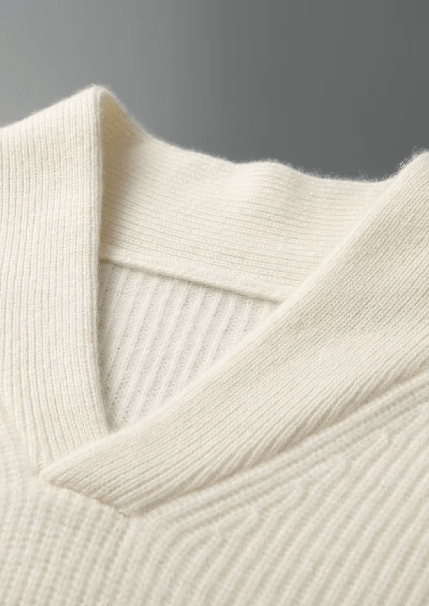 PURE CASHMERE RIBBED V - NECK SWEATER - LORMIER - 
