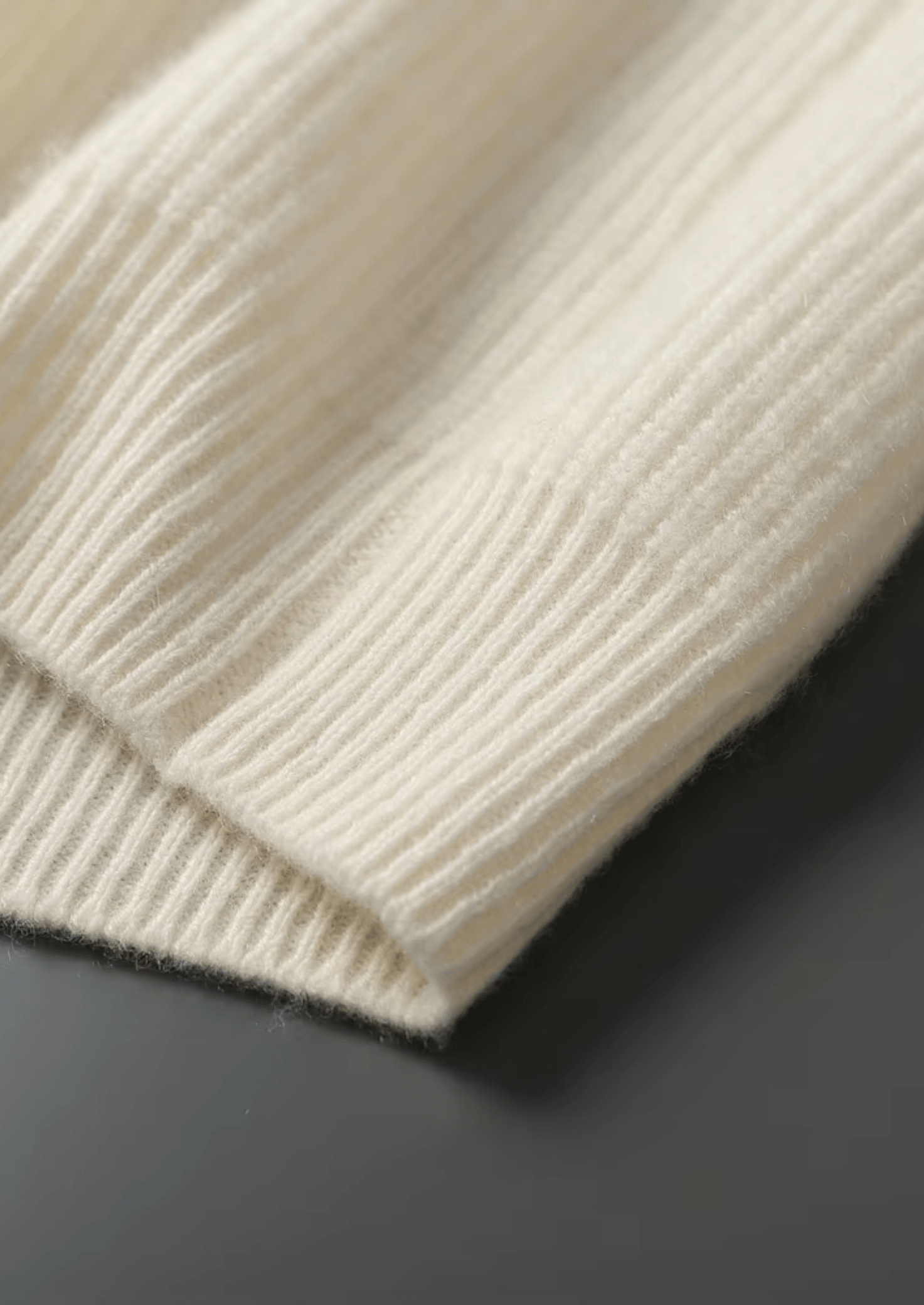 PURE CASHMERE RIBBED V - NECK SWEATER - LORMIER - 