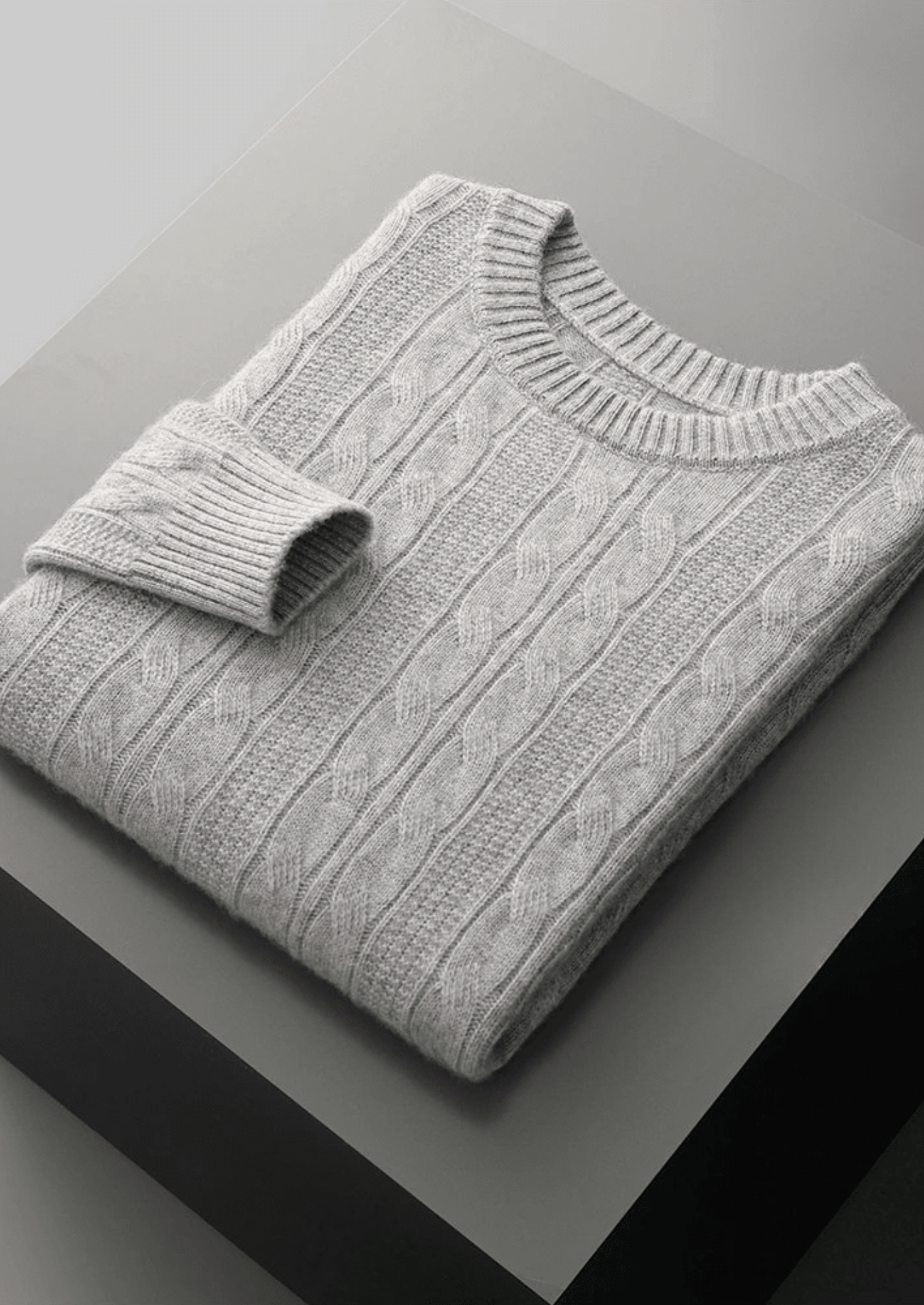 PURE EXTRA - FINE MERINO WOOL CABLE CREWNECK - LORMIER - 