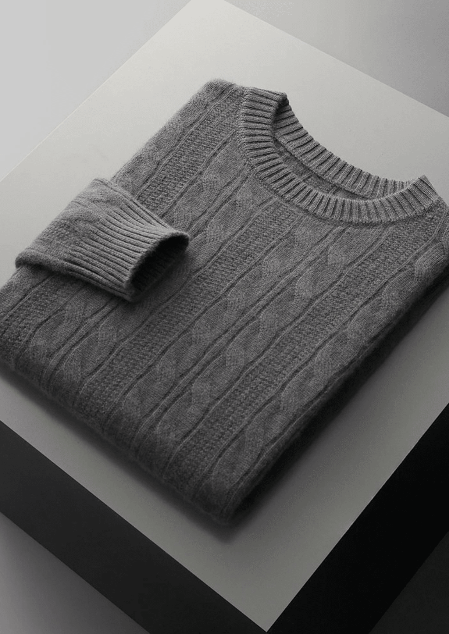 PURE EXTRA - FINE MERINO WOOL CABLE CREWNECK - LORMIER - 