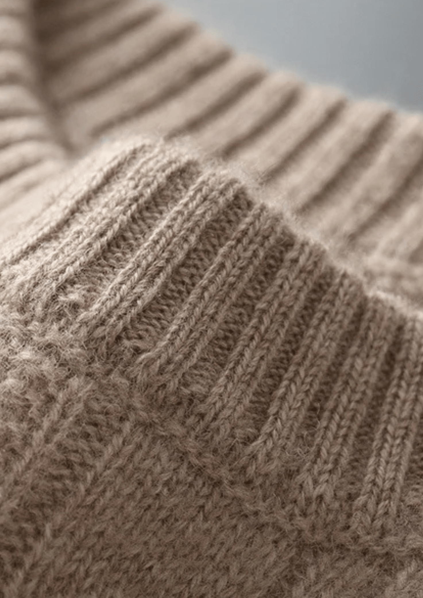 PURE EXTRA - FINE MERINO WOOL CABLE CREWNECK - LORMIER - 