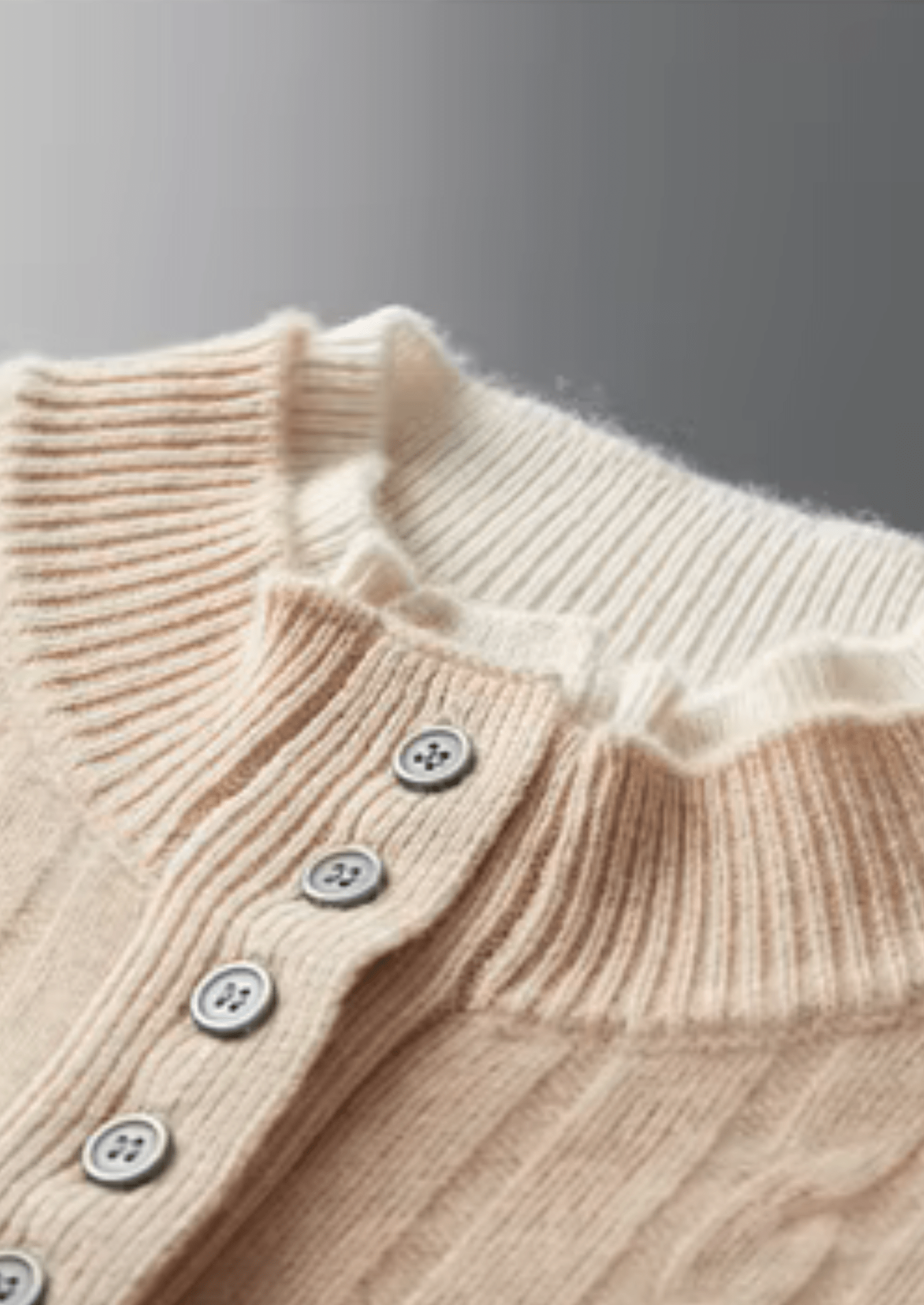 PURE EXTRA - FINE MERINO WOOL CABLE KNIT HENLEY SWEATER - LORMIER - 