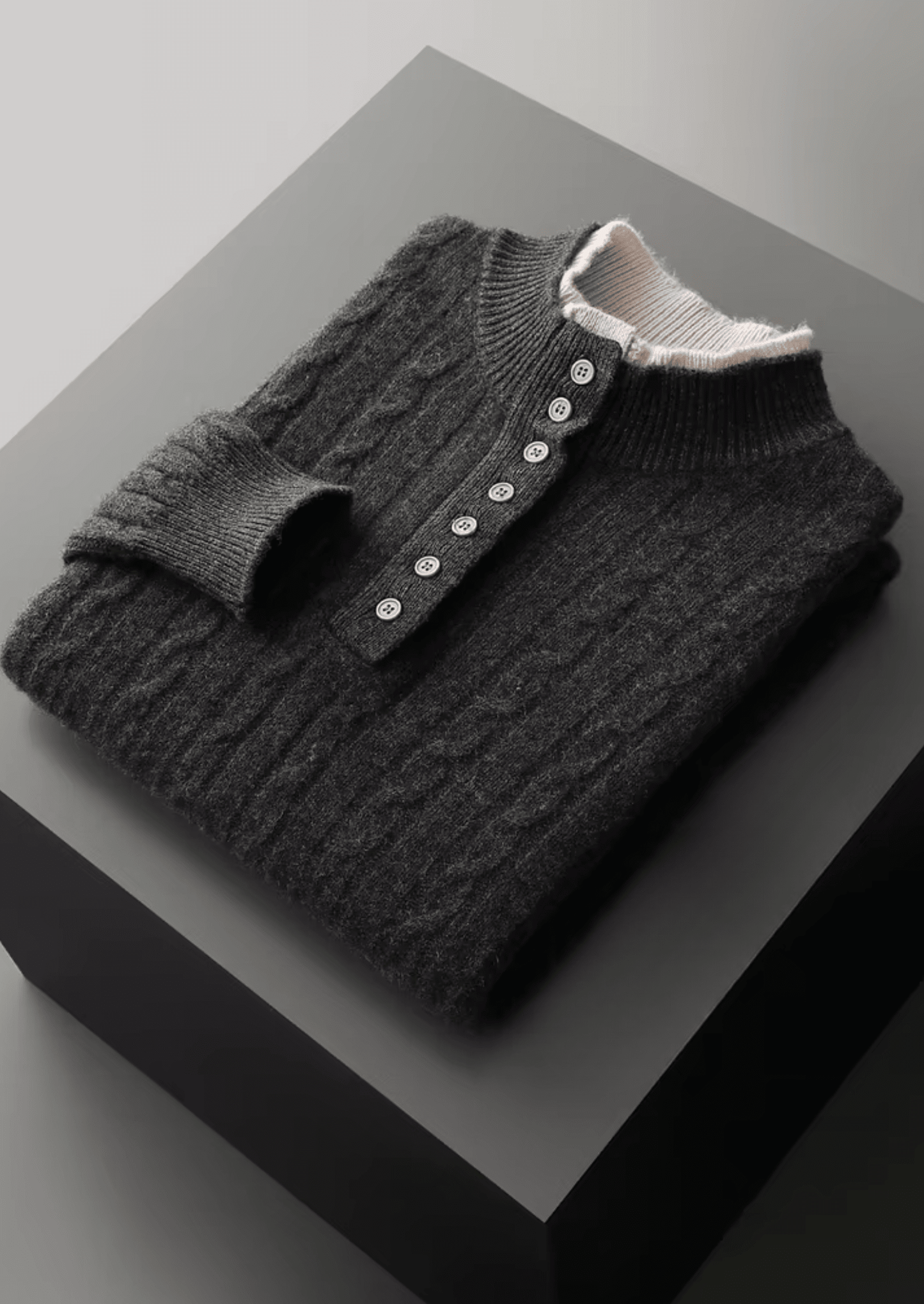 PURE EXTRA - FINE MERINO WOOL CABLE KNIT HENLEY SWEATER - LORMIER - 