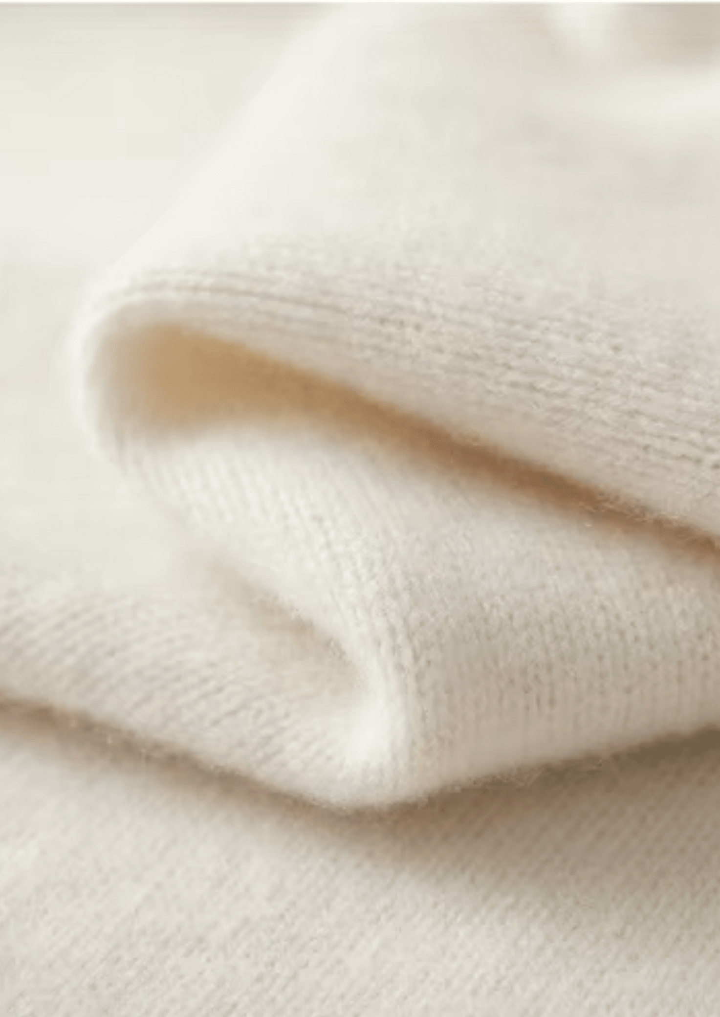 PURE EXTRA - FINE MERINO WOOL CLASSIC BUTTON SWEATER - LORMIER - 